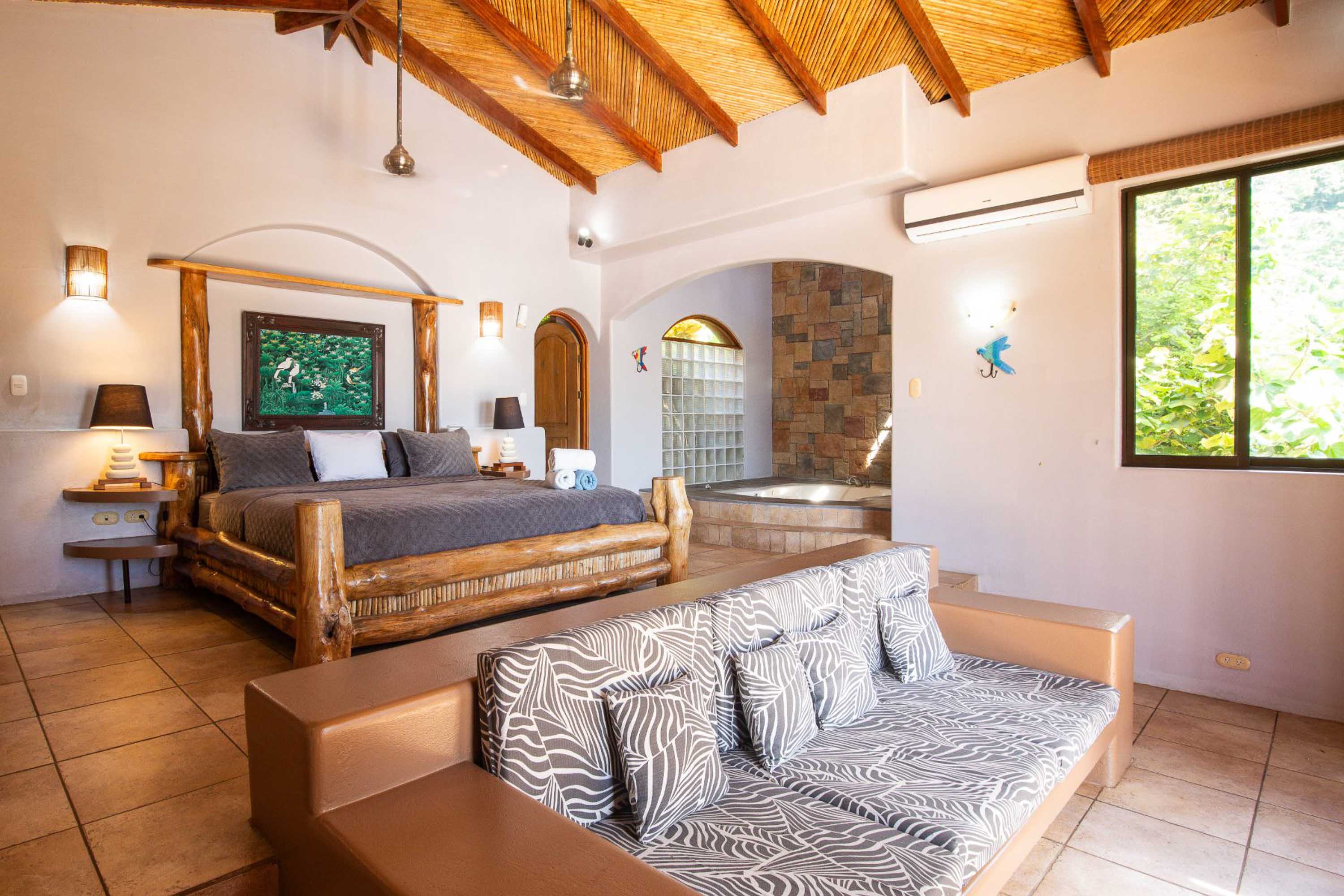 10 bed Single Family Homes For Sale in Dominical, Puntarenas - thumb 18