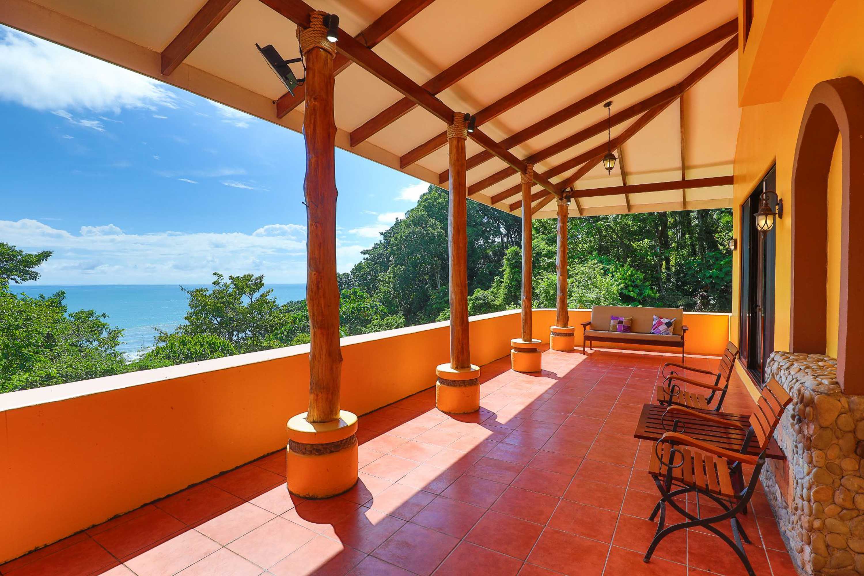 10 bed Single Family Homes For Sale in Dominical, Puntarenas - thumb 6