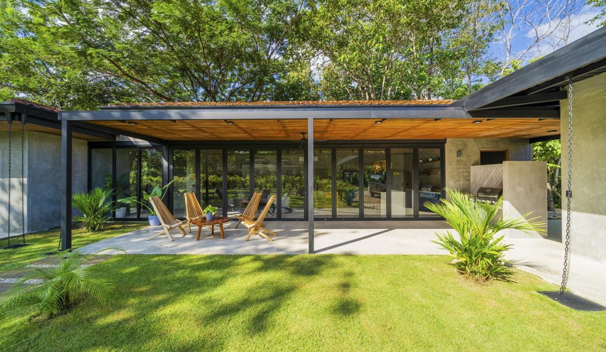 4 bed Single Family Homes For Sale in Tamarindo, Guanacaste - thumb 8