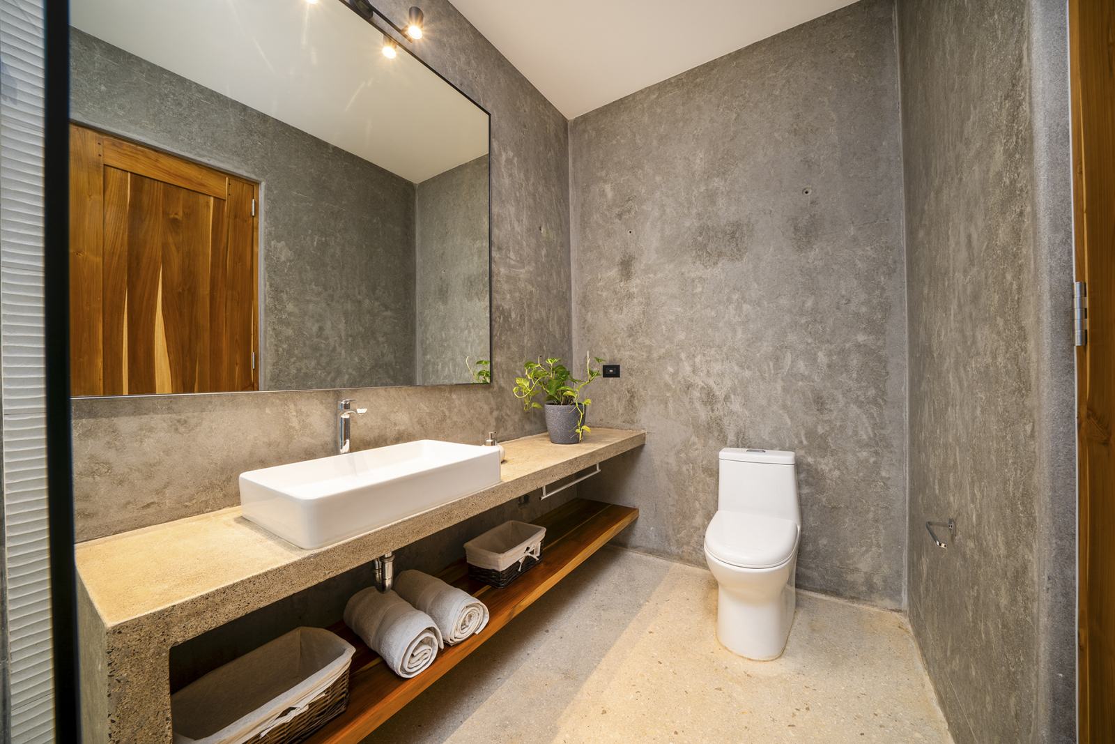 4 bed Single Family Homes For Sale in Tamarindo, Guanacaste - thumb 25