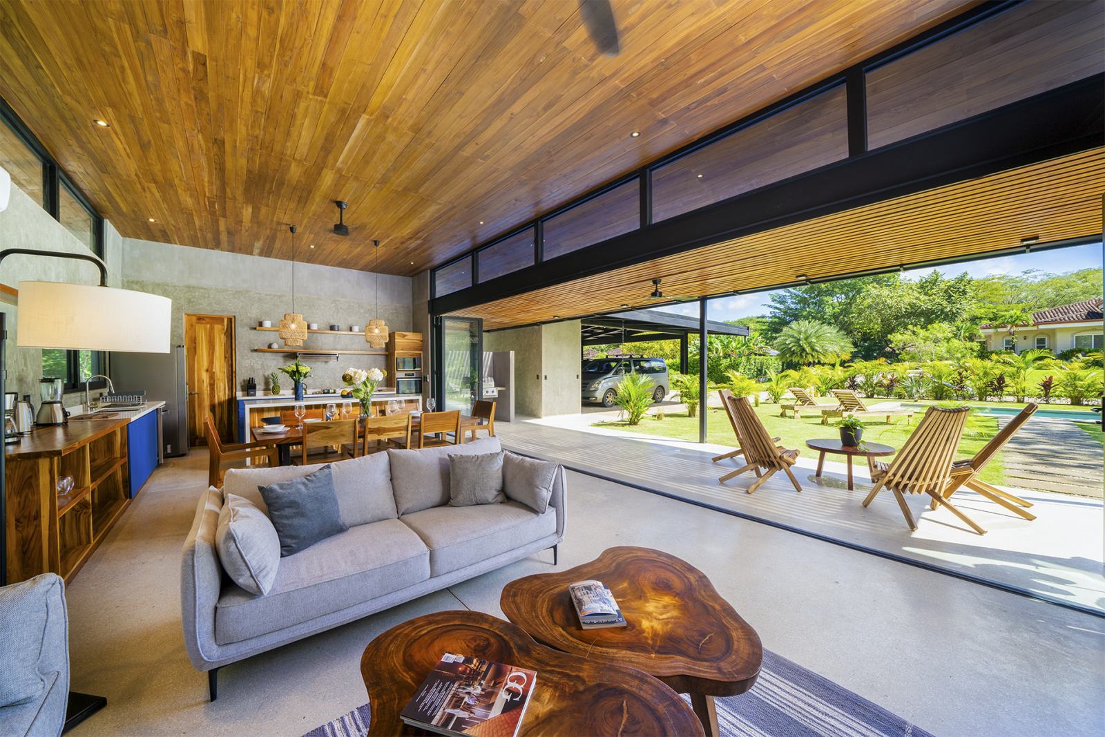 4 bed Single Family Homes For Sale in Tamarindo, Guanacaste - thumb 9