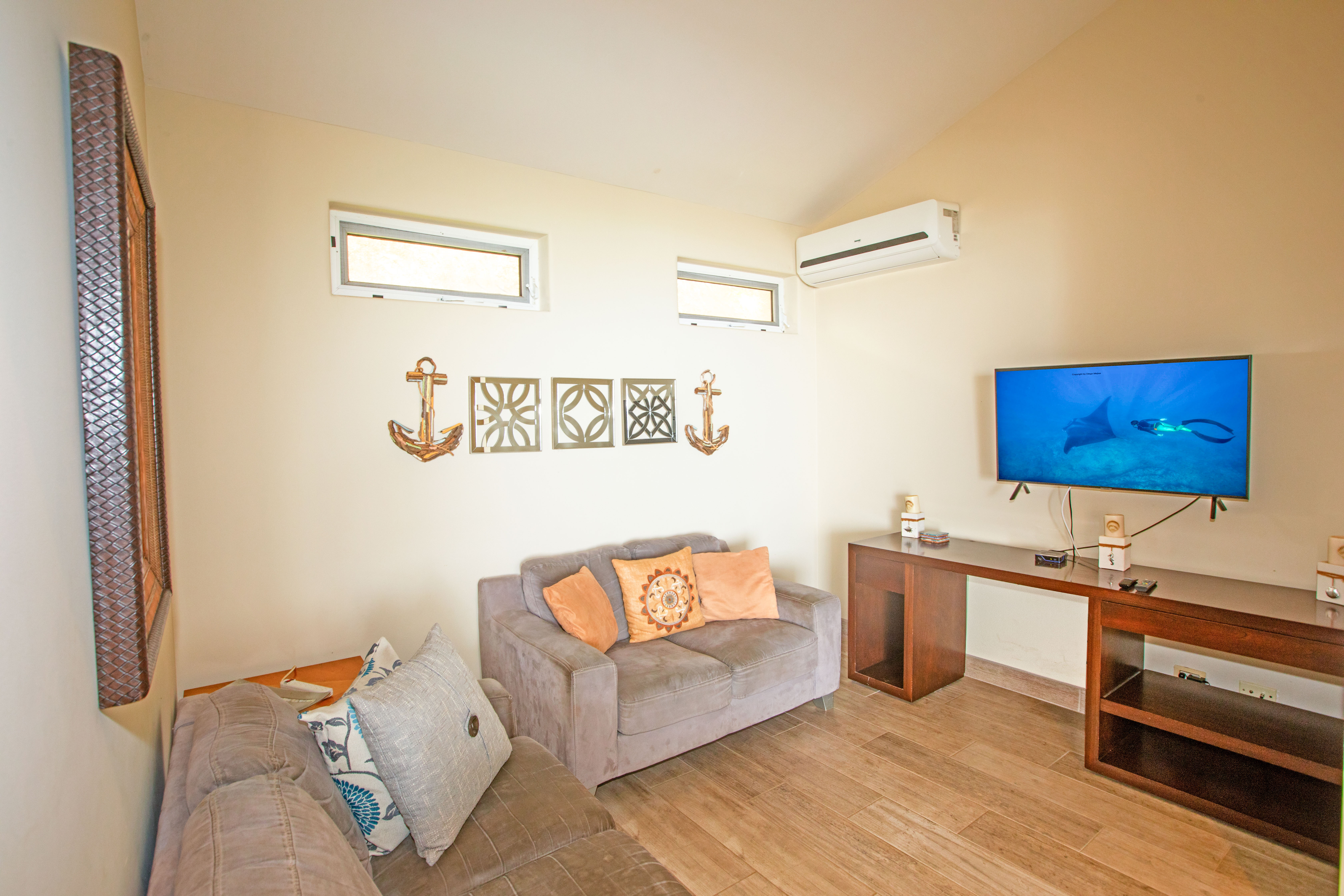 5 bed Single Family Homes For Sale in Ocotal, Guanacaste - thumb 7