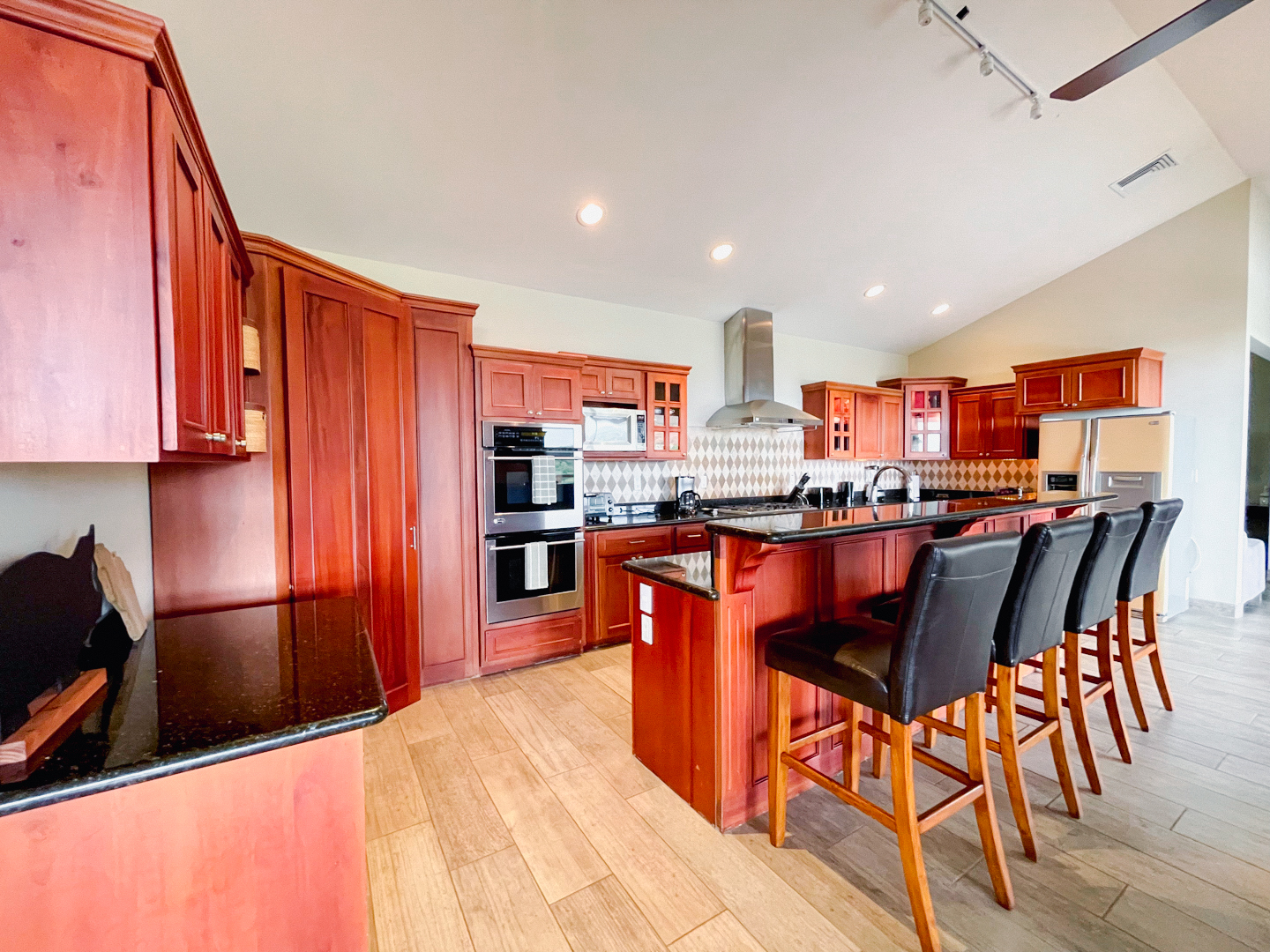 5 bed Single Family Homes For Sale in Ocotal, Guanacaste - thumb 5