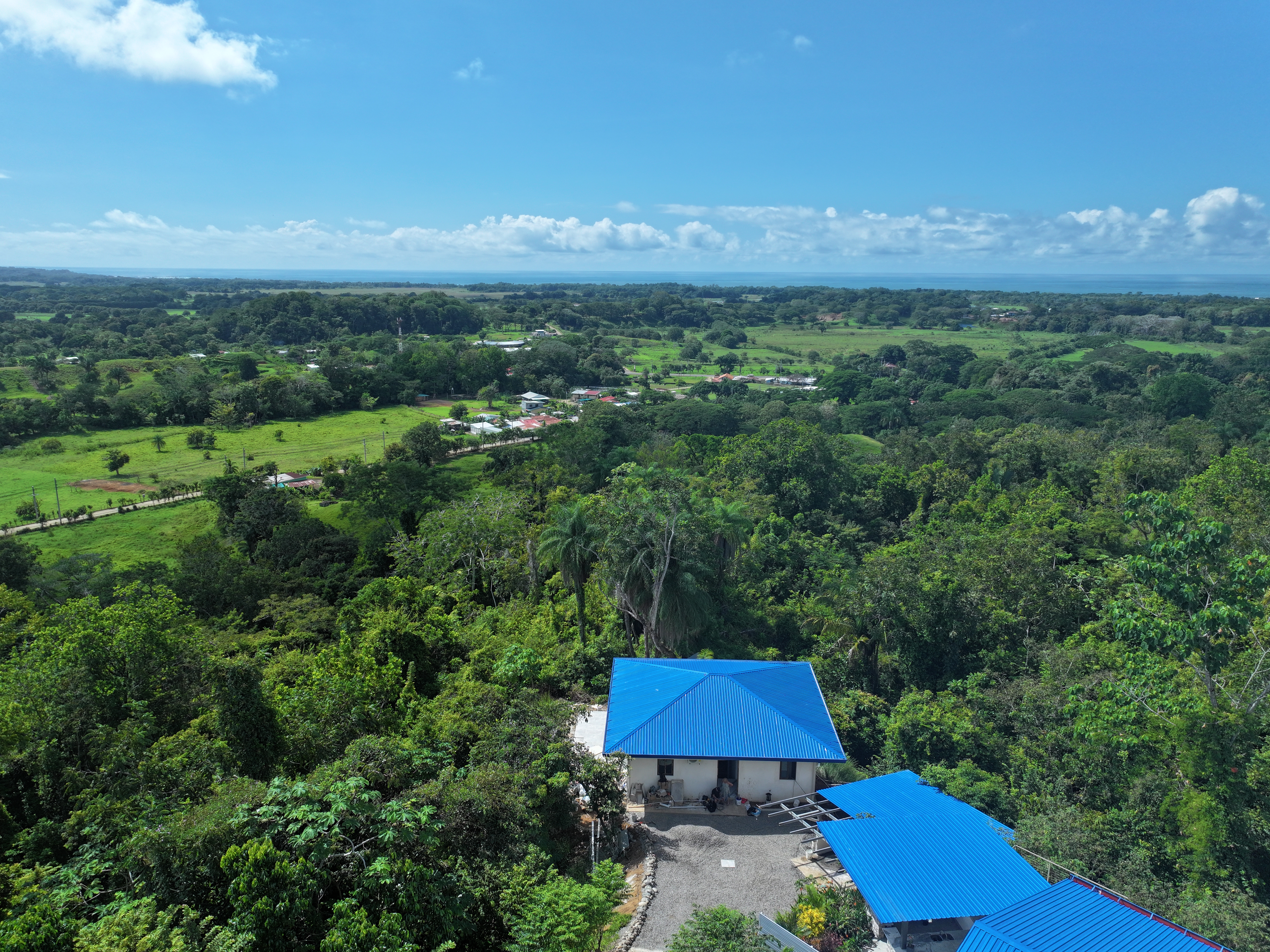 3 bed Single Family Homes For Sale in Esterillos, Puntarenas - thumb 1