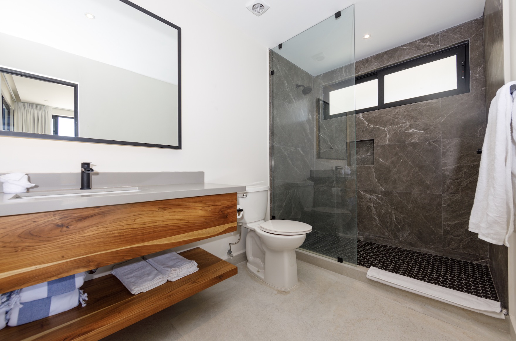 3 bed Single Family Homes For Sale in Playa Grande, Guanacaste - thumb 12