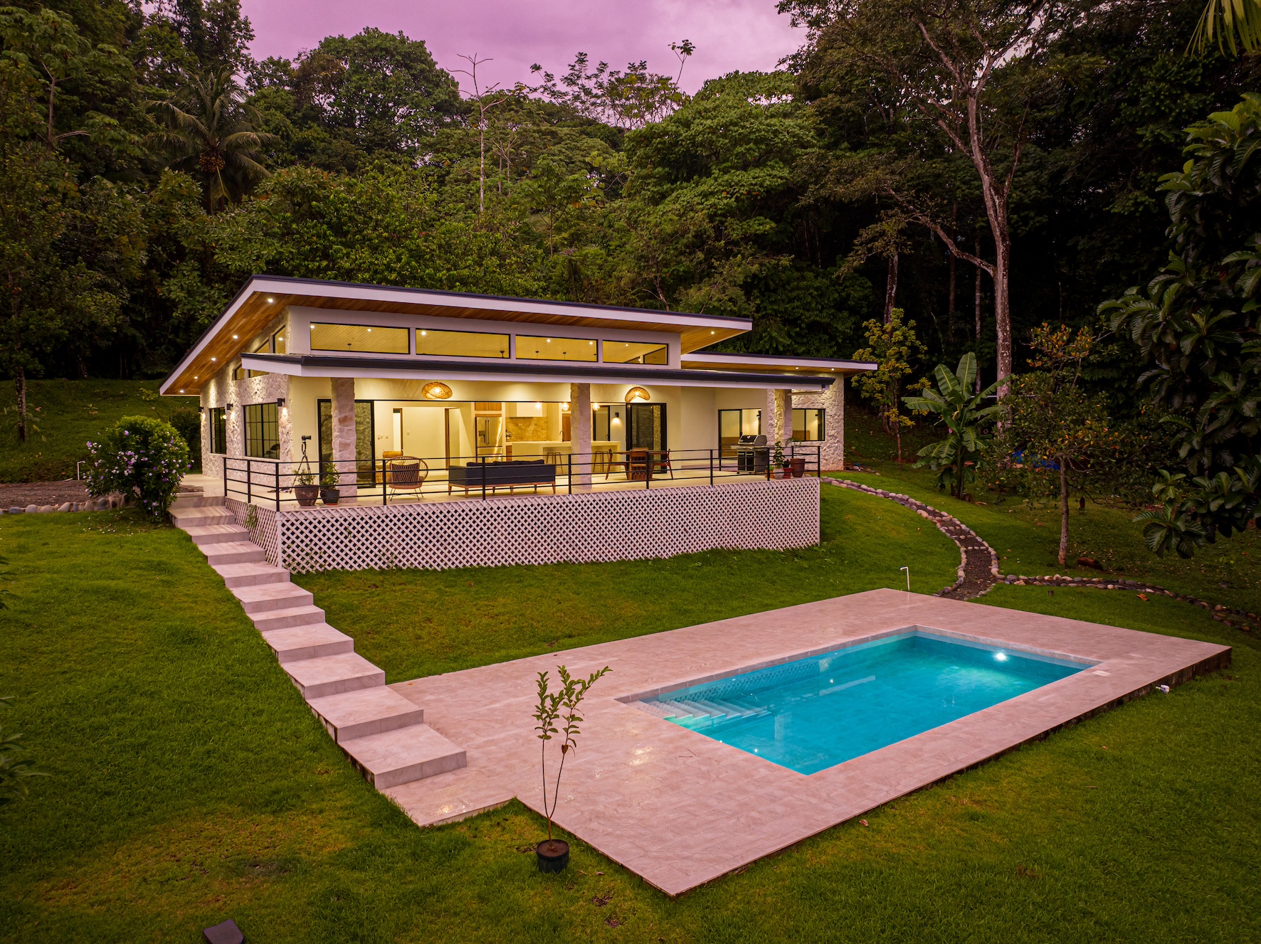 3 bed Single Family Homes For Sale in Ojochal, Puntarenas - thumb 1