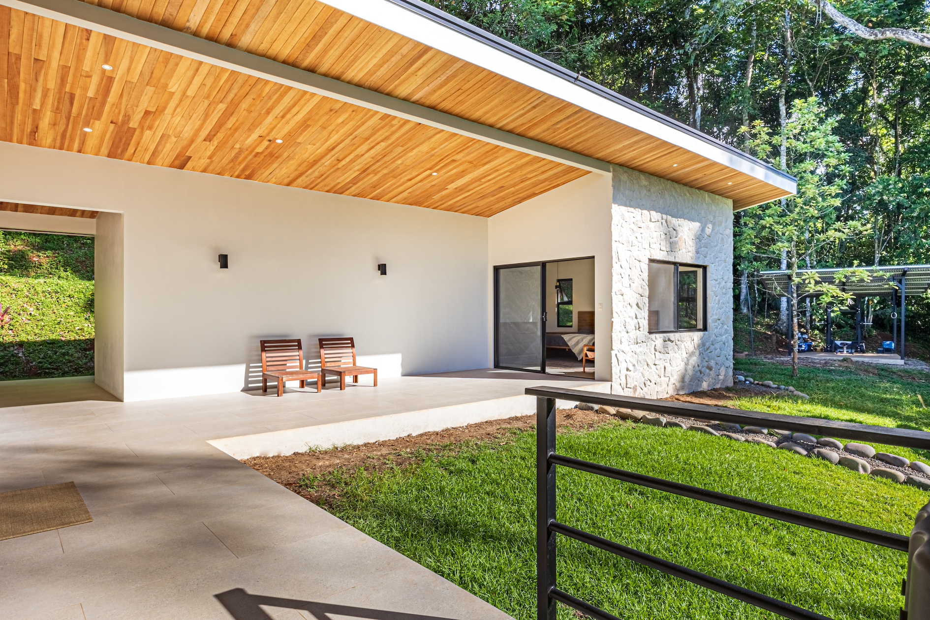 3 bed Single Family Homes For Sale in Ojochal, Puntarenas - thumb 18