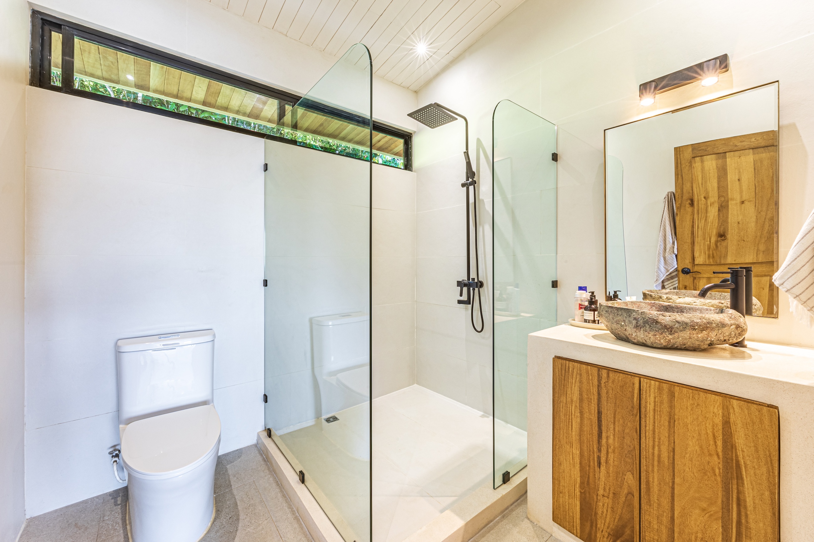 3 bed Single Family Homes For Sale in Ojochal, Puntarenas - thumb 16