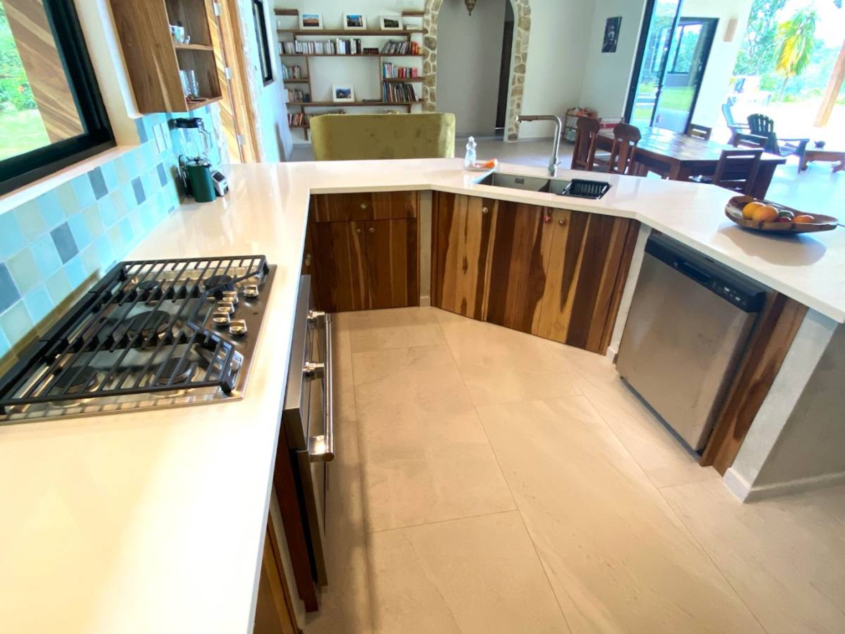 3 bed Single Family Homes For Sale in Ojochal, Puntarenas - thumb 14