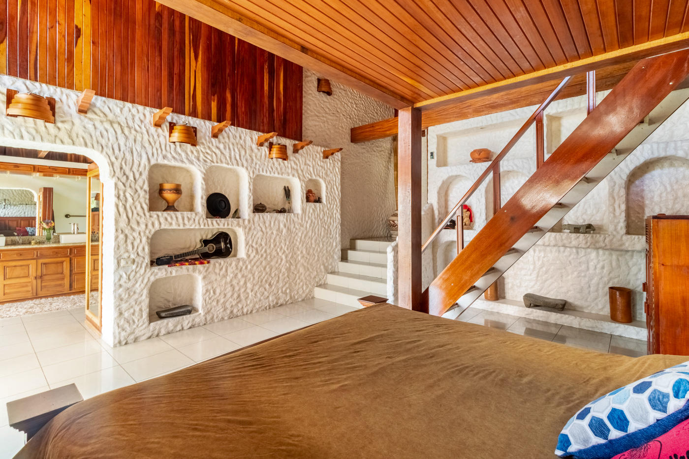 5 bed Single Family Homes For Sale in Perez Zeledon, San Jose - thumb 11