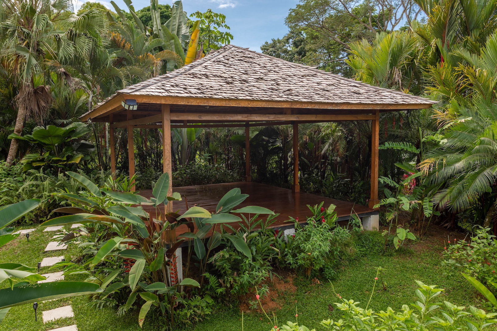 4 bed Single Family Homes For Sale in Uvita, Puntarenas - thumb 14