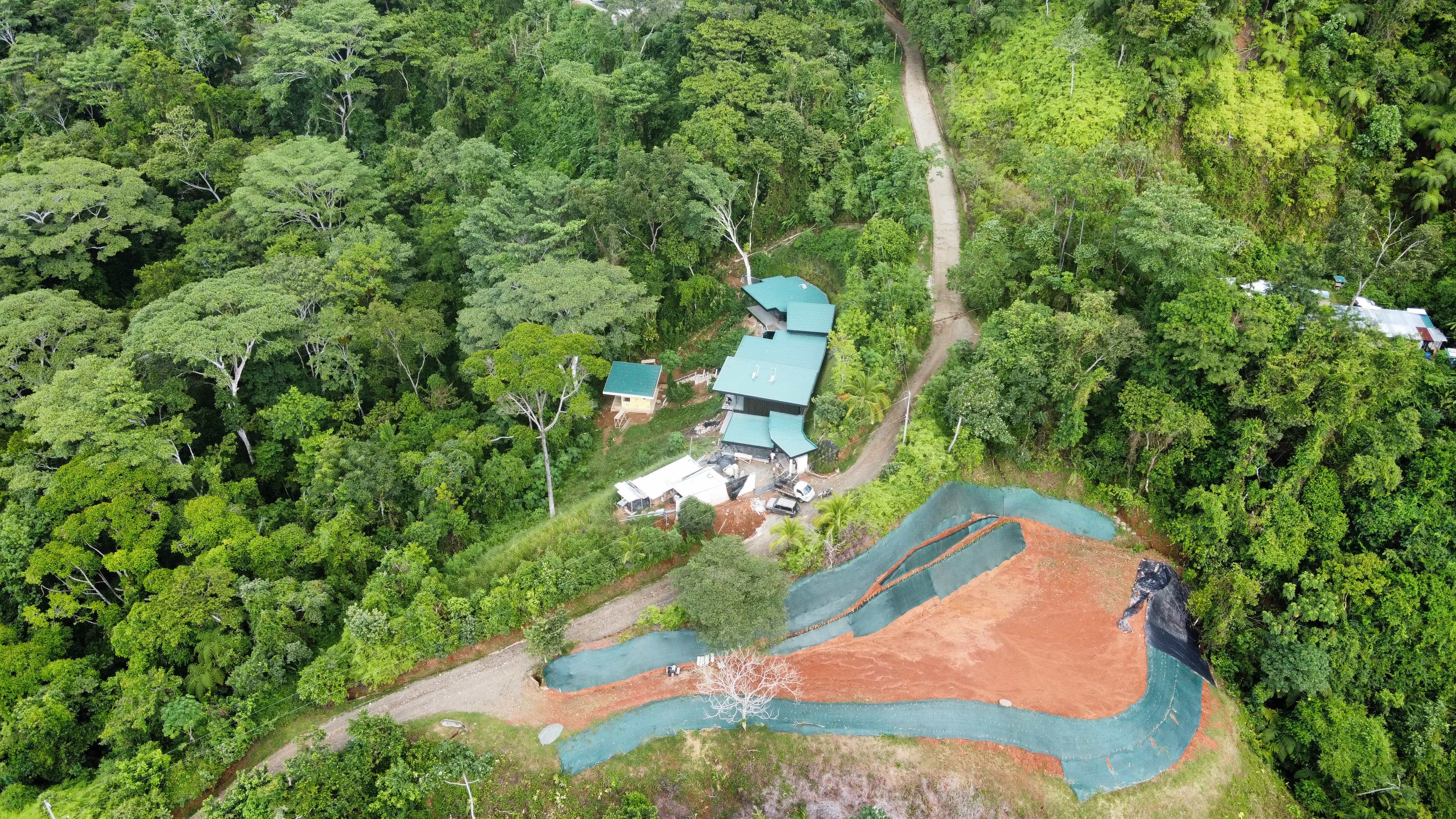 4 bed Single Family Homes For Sale in Dominical, Puntarenas - thumb 4