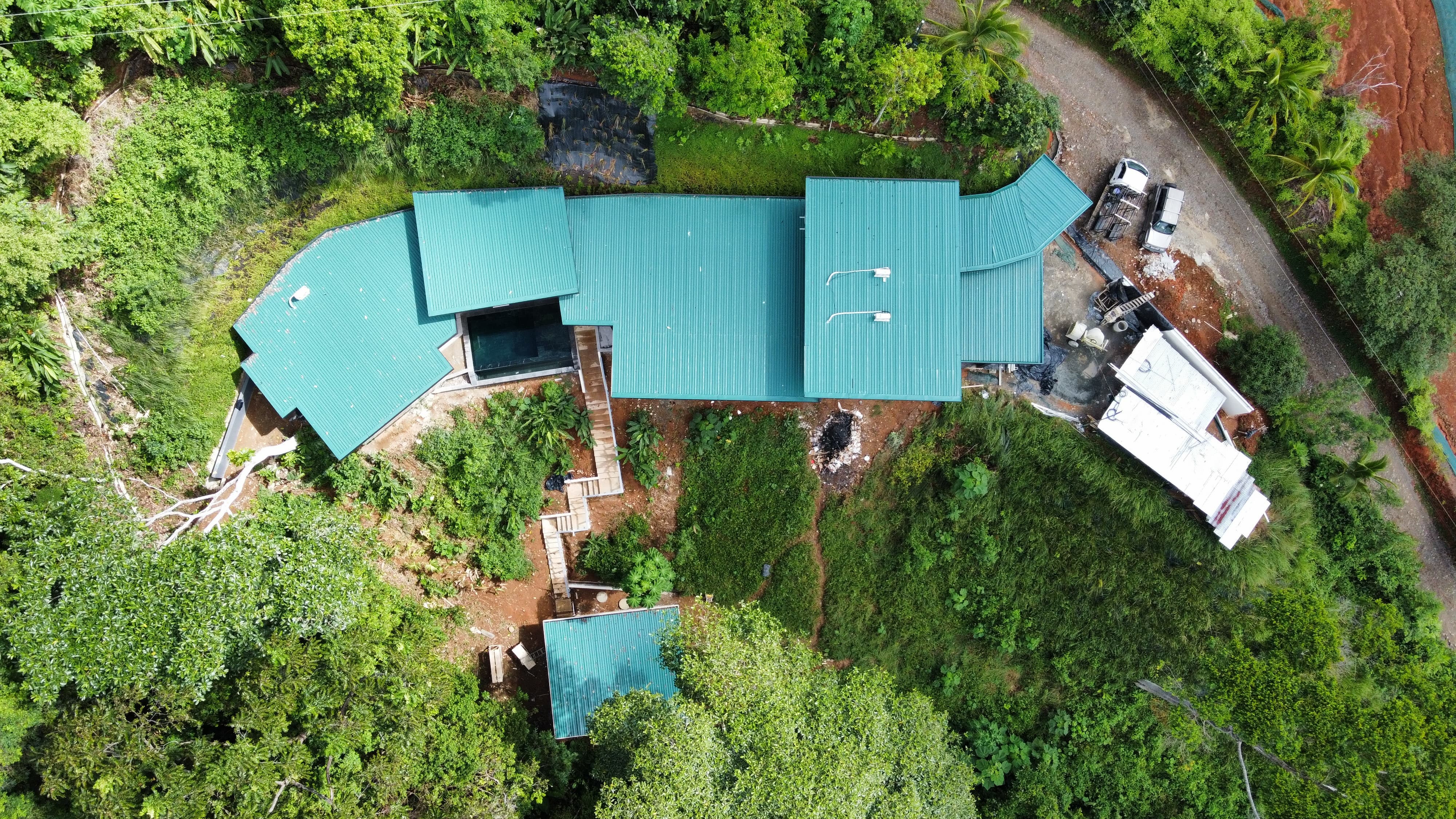 4 bed Single Family Homes For Sale in Dominical, Puntarenas - thumb 6