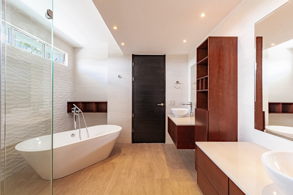 4 bed Condo For Sale in Escazu, San Jose - thumb 9