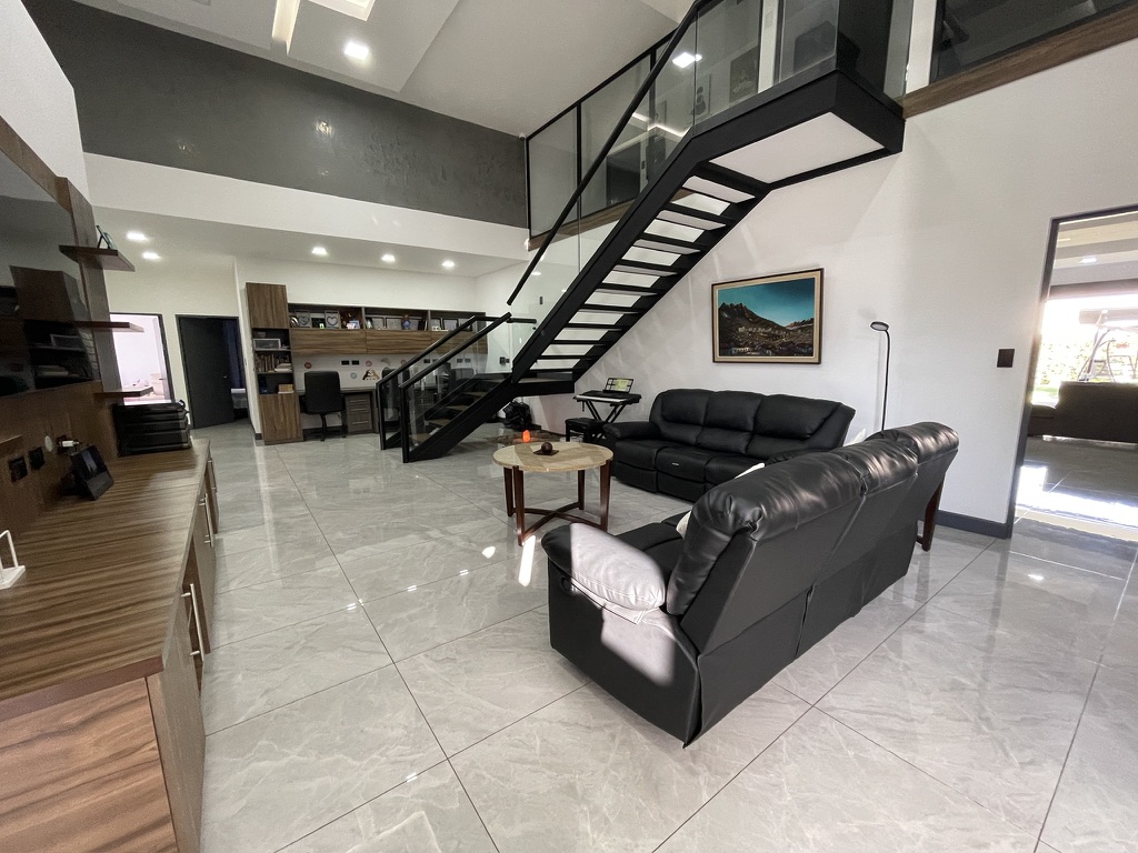 7 bed Single Family Homes For Sale in San Isidro, Heredia - thumb 17