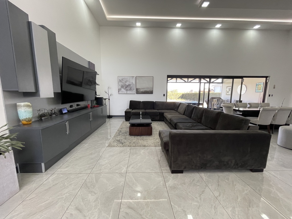 7 bed Single Family Homes For Sale in San Isidro, Heredia - thumb 9