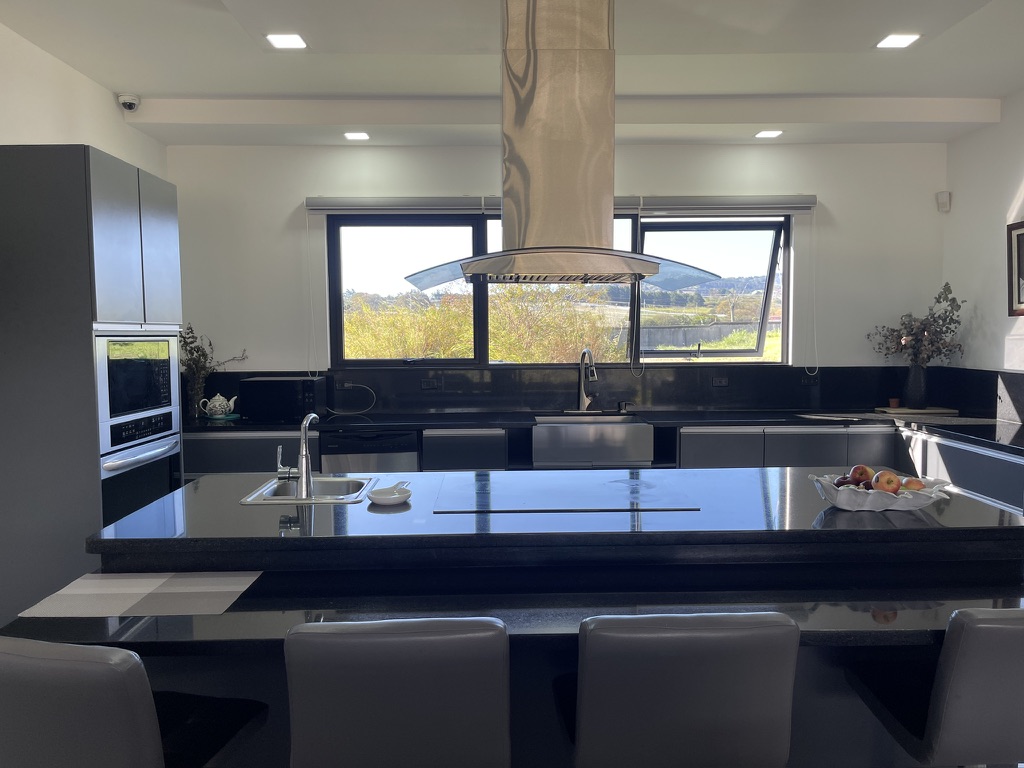 7 bed Single Family Homes For Sale in San Isidro, Heredia - thumb 10