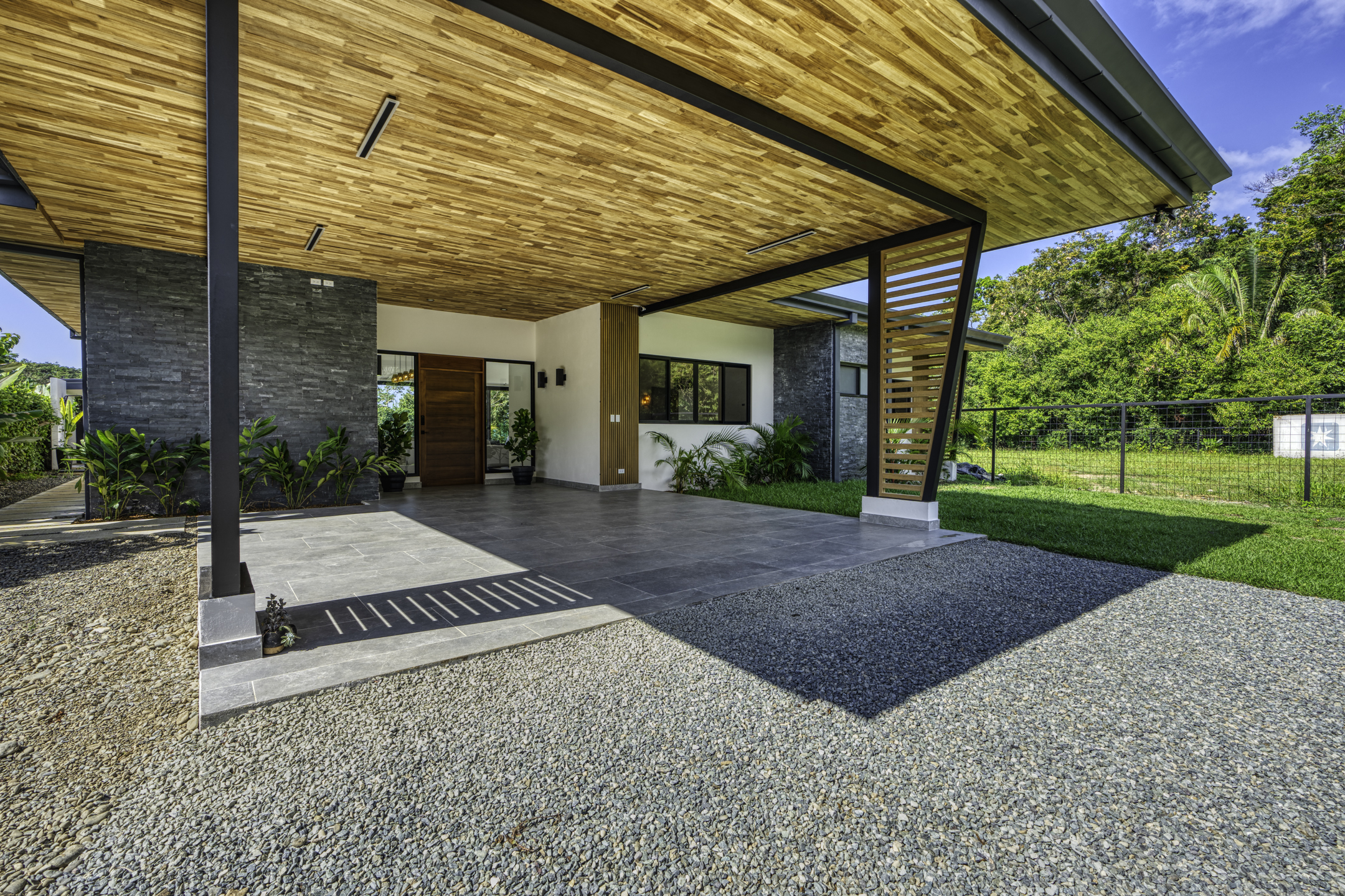 3 bed Single Family Homes For Sale in Uvita, Puntarenas - thumb 6