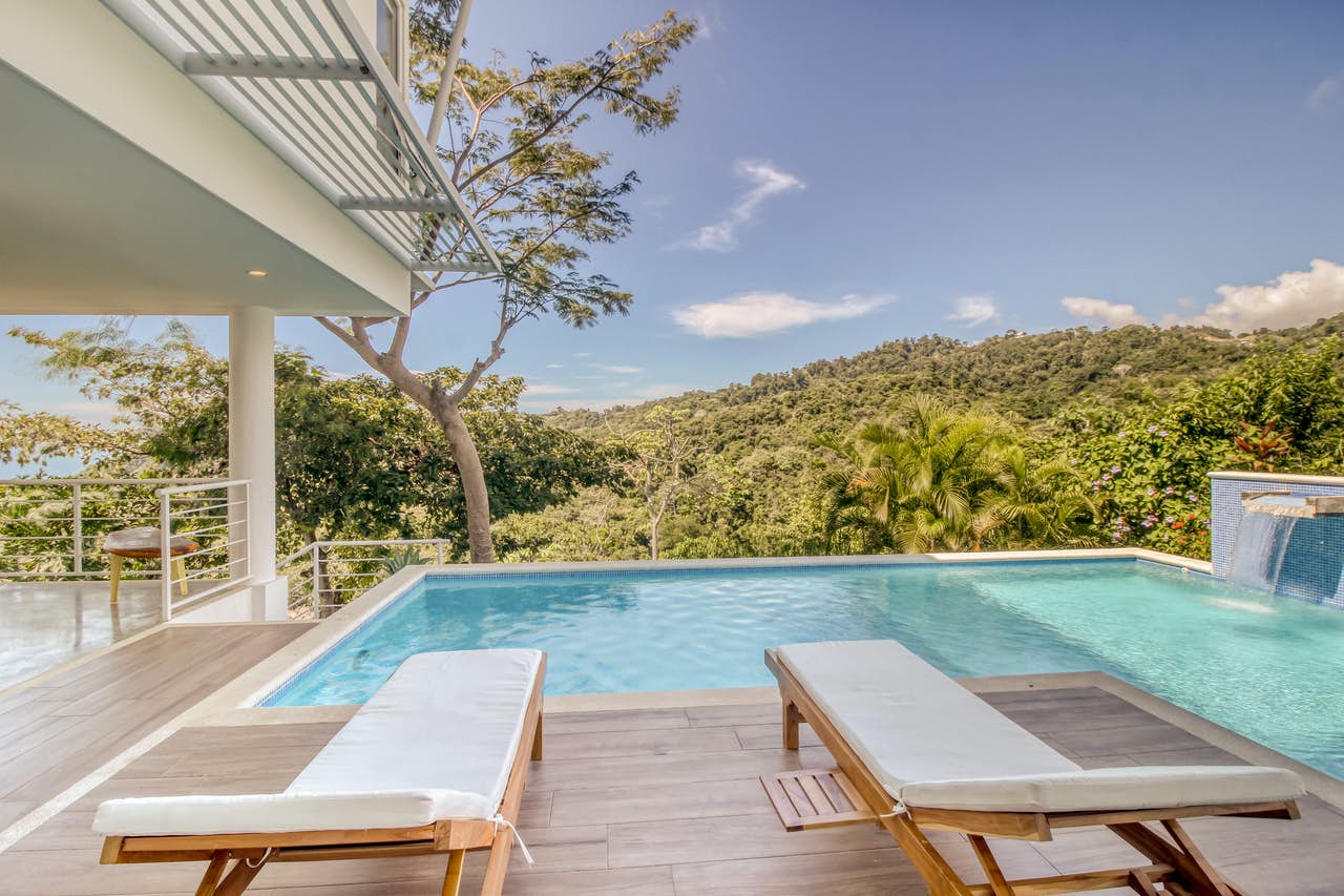 3 bed Single Family Homes For Sale in Playa Hermosa, Puntarenas - thumb 8