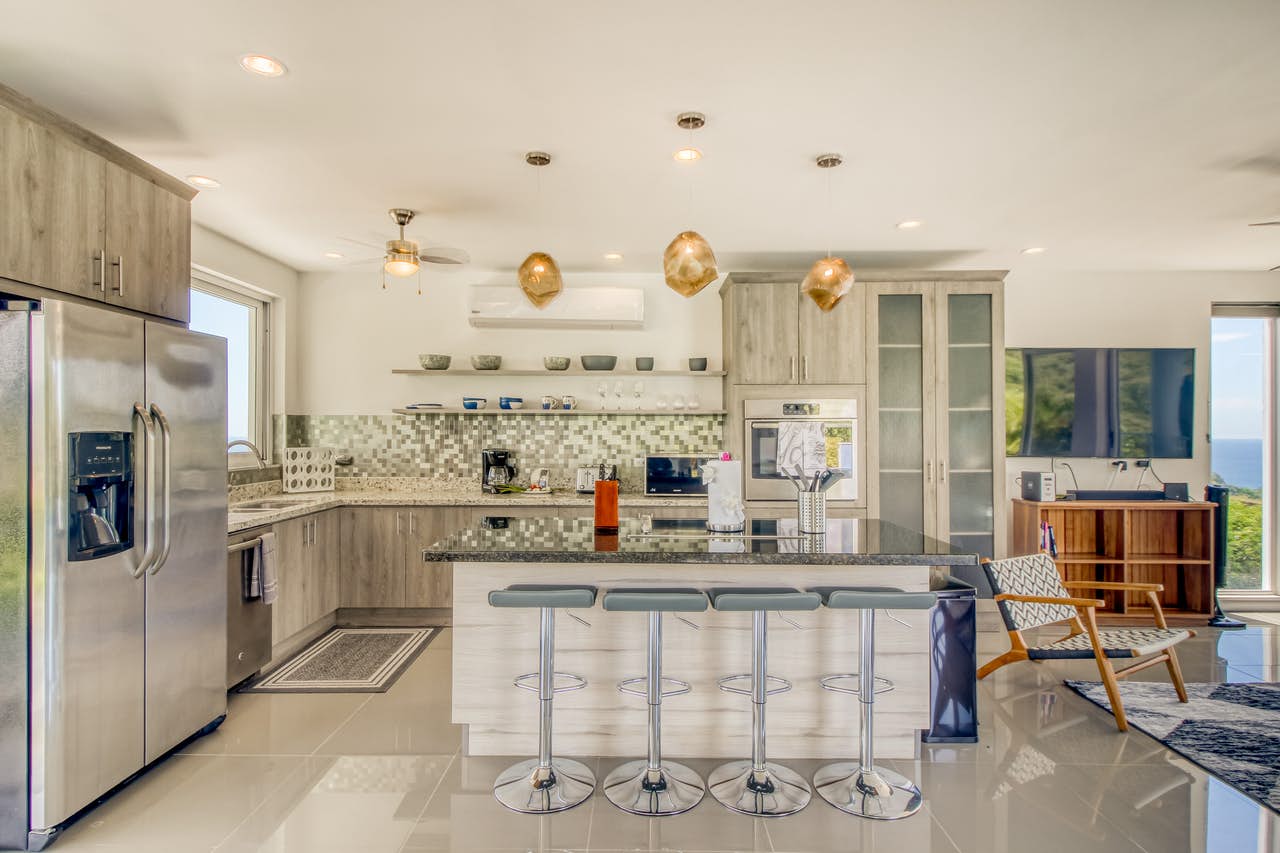 3 bed Single Family Homes For Sale in Playa Hermosa, Puntarenas - thumb 3