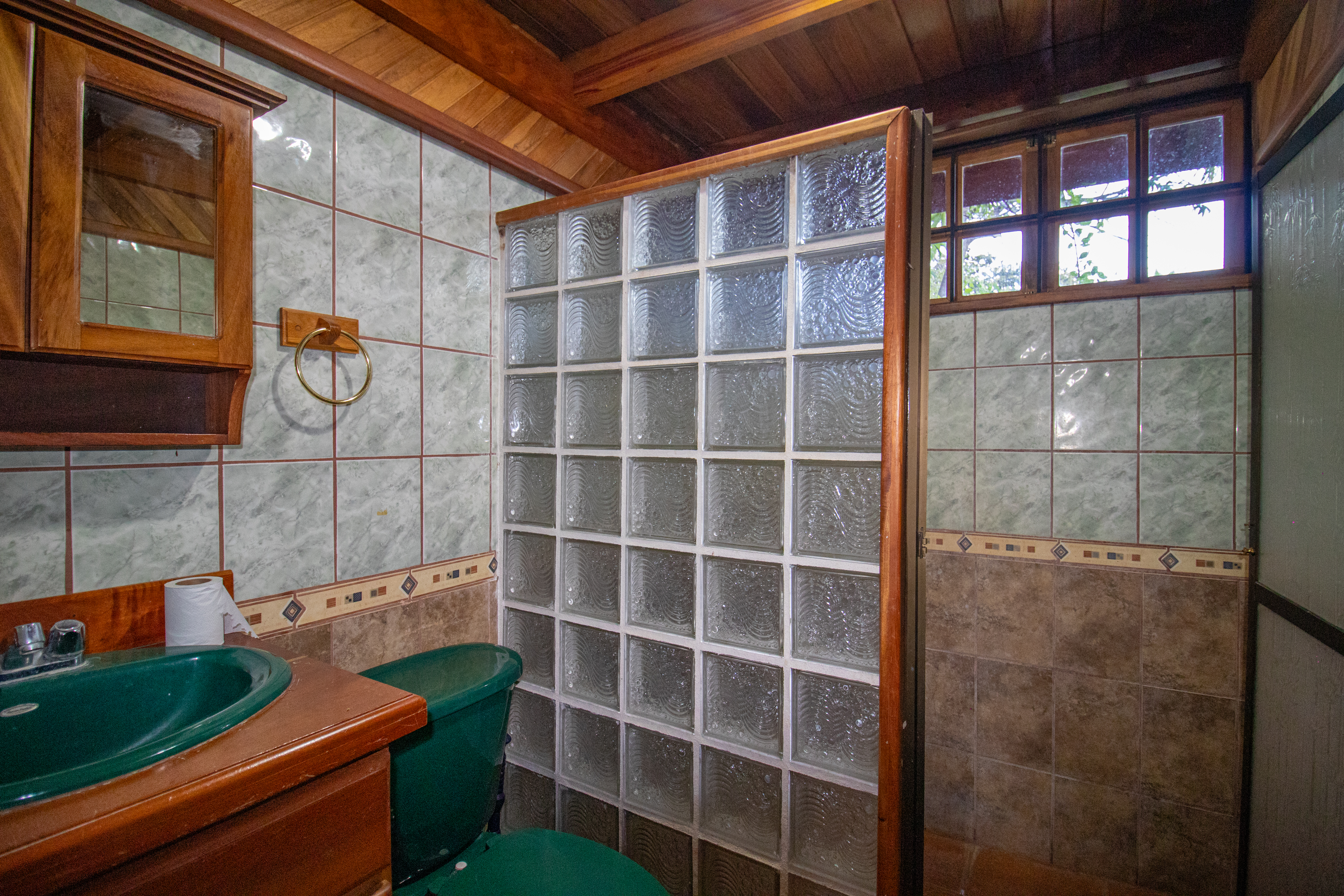 4 bed Single Family Homes For Sale in Atenas, Alajuela - thumb 28