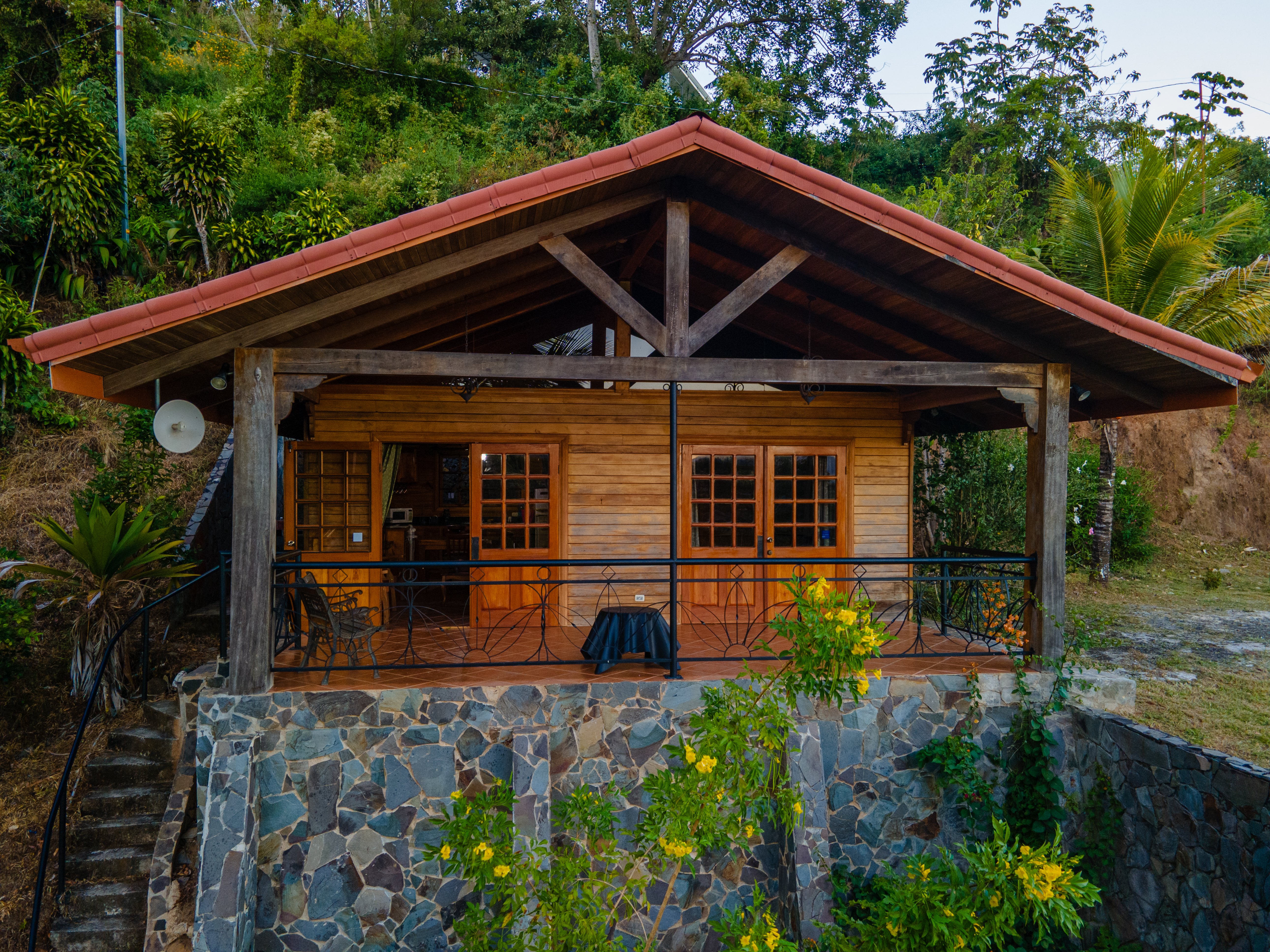 4 bed Single Family Homes For Sale in Atenas, Alajuela - thumb 3