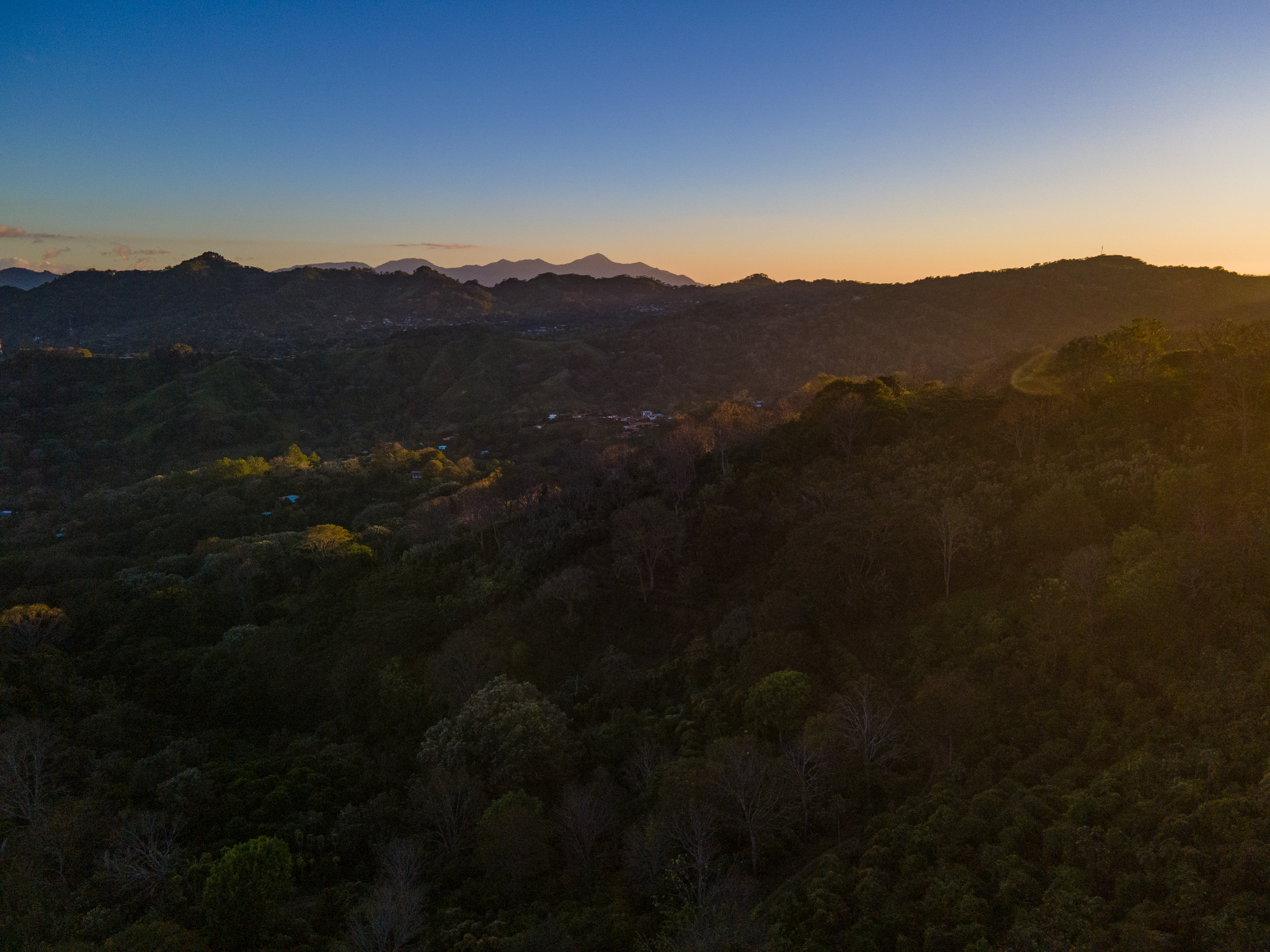 4 bed Single Family Homes For Sale in Atenas, Alajuela - thumb 8