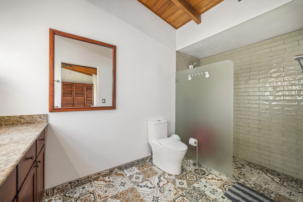 3 bed Single Family Homes For Sale in Junquillal, Guanacaste - thumb 12