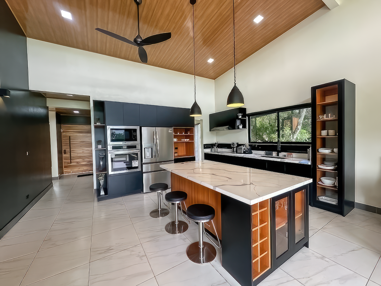 3 bed Single Family Homes For Sale in Quepos, Puntarenas - thumb 16