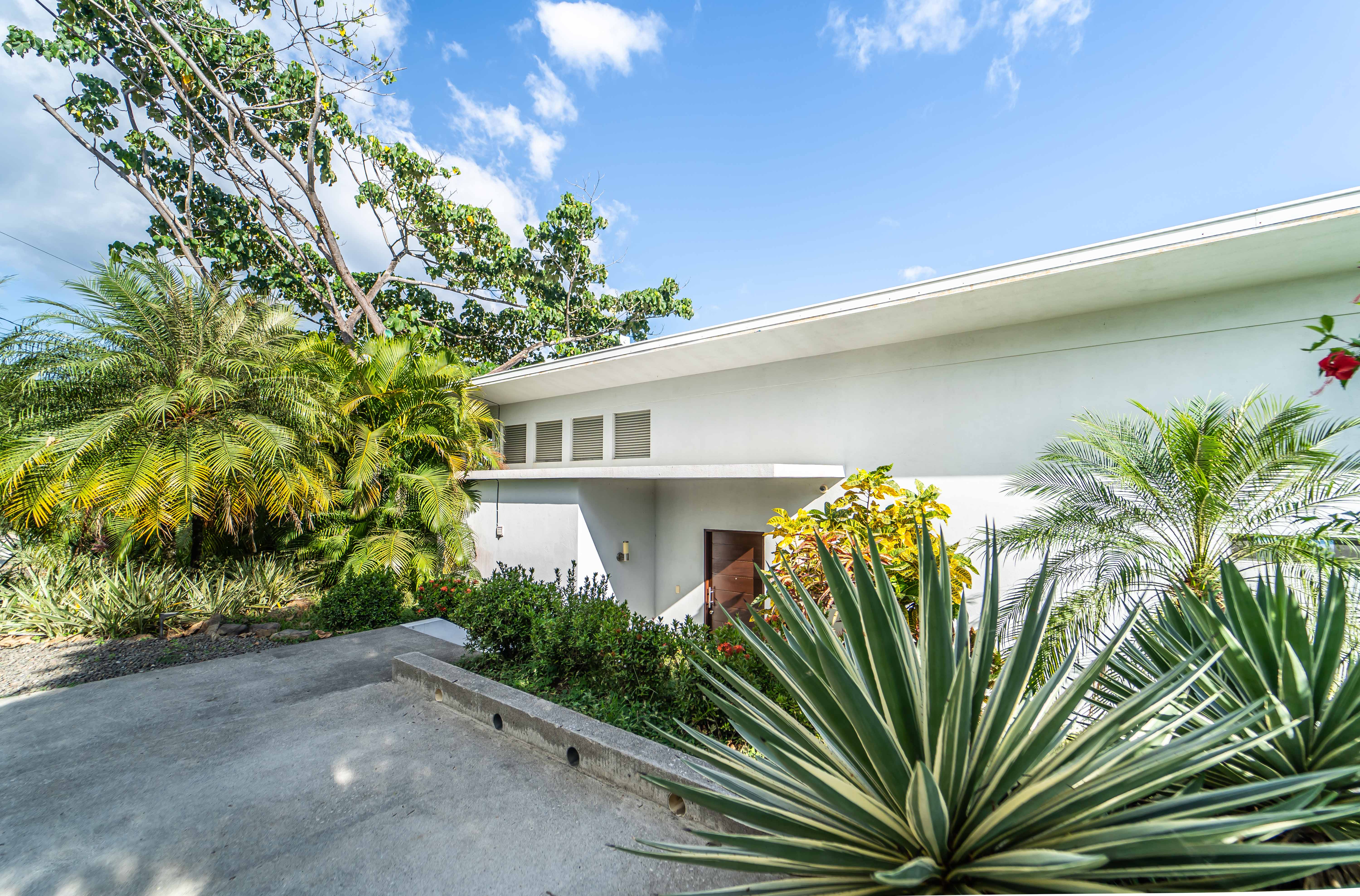 3 bed Single Family Homes For Sale in Playa Carrillo, Guanacaste - thumb 5