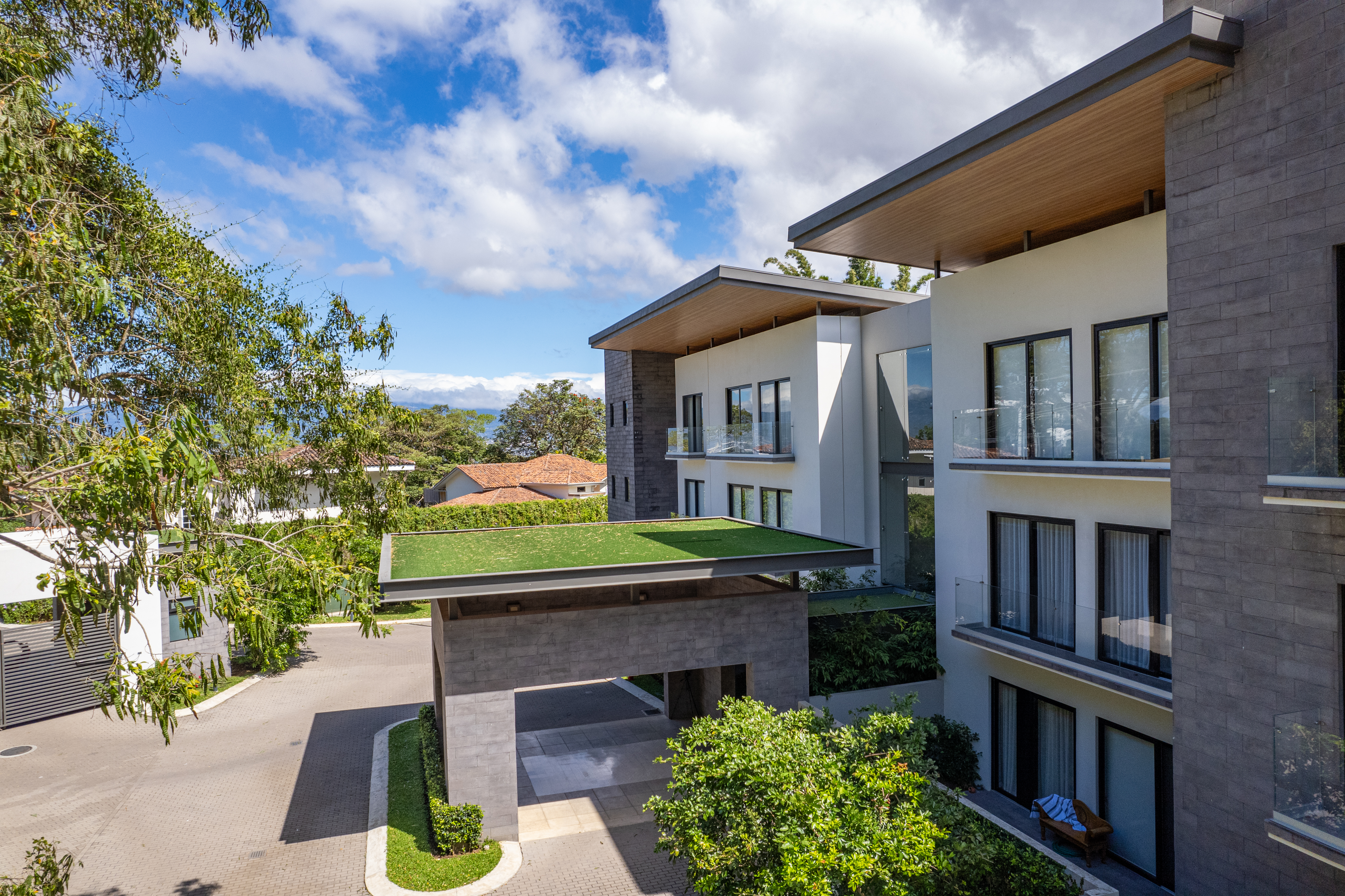 3 bed Condo For Sale in Escazu, San Jose - thumb 8