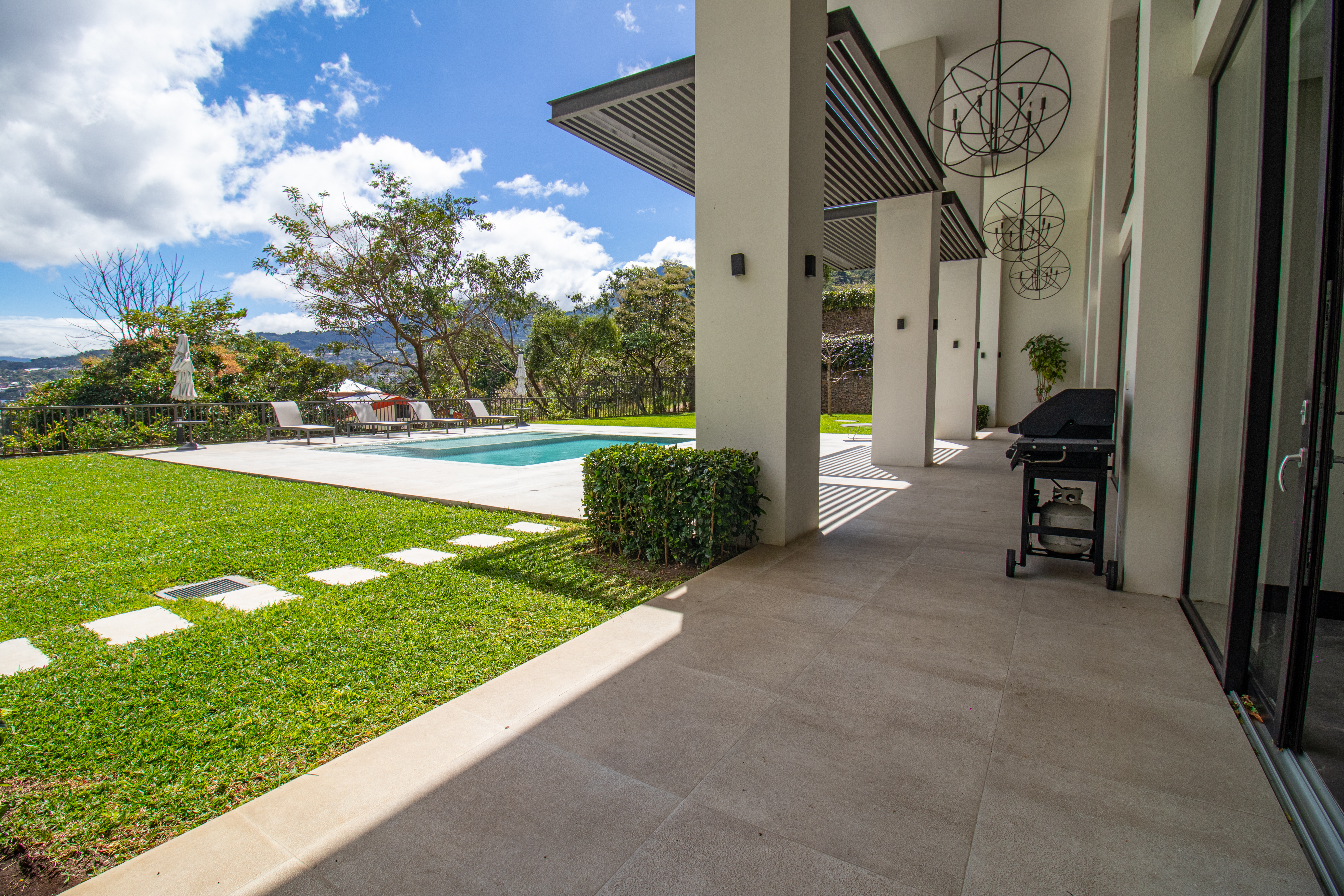 3 bed Condo For Sale in Escazu, San Jose - thumb 22