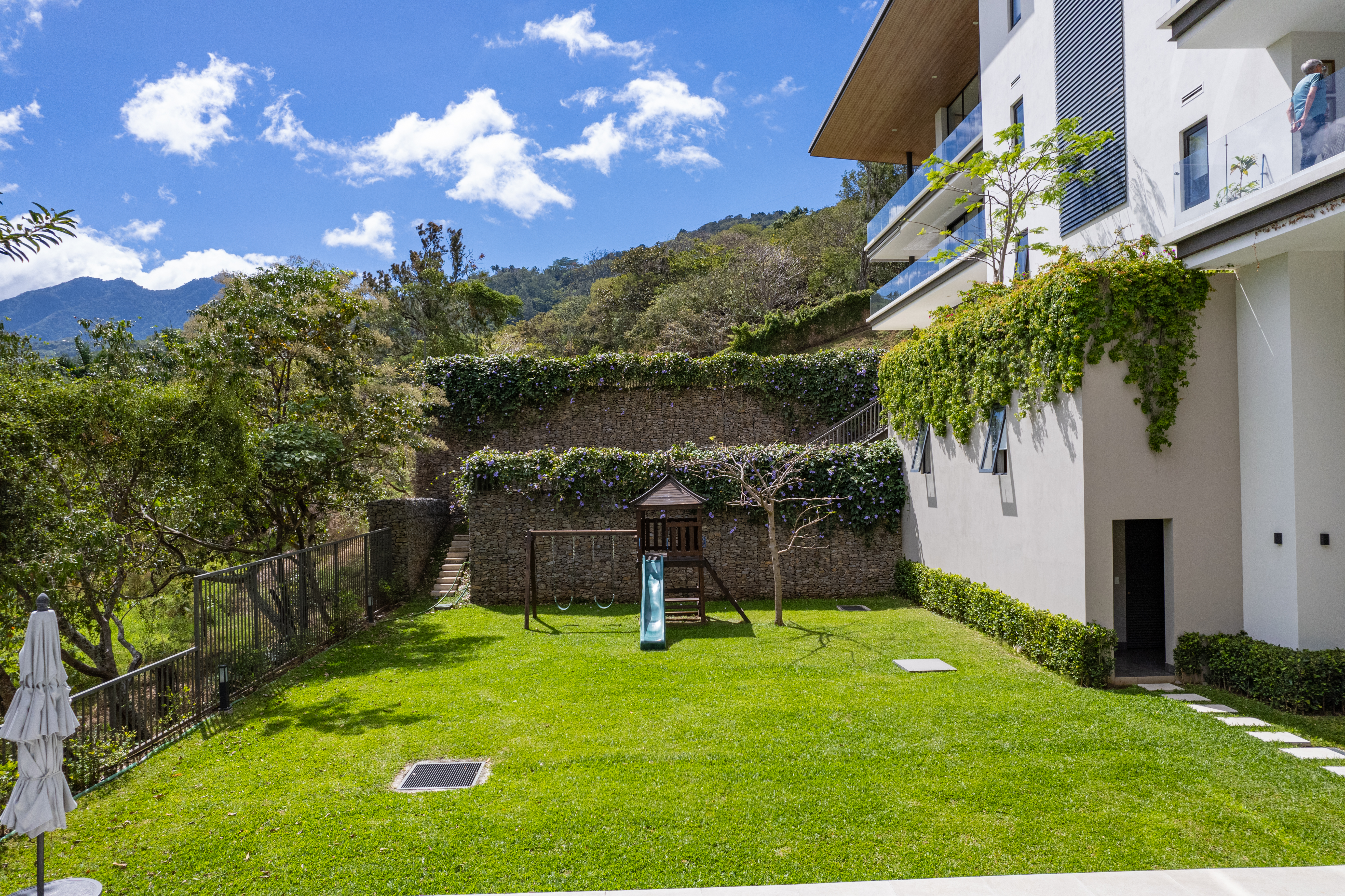 3 bed Condo For Sale in Escazu, San Jose - thumb 21