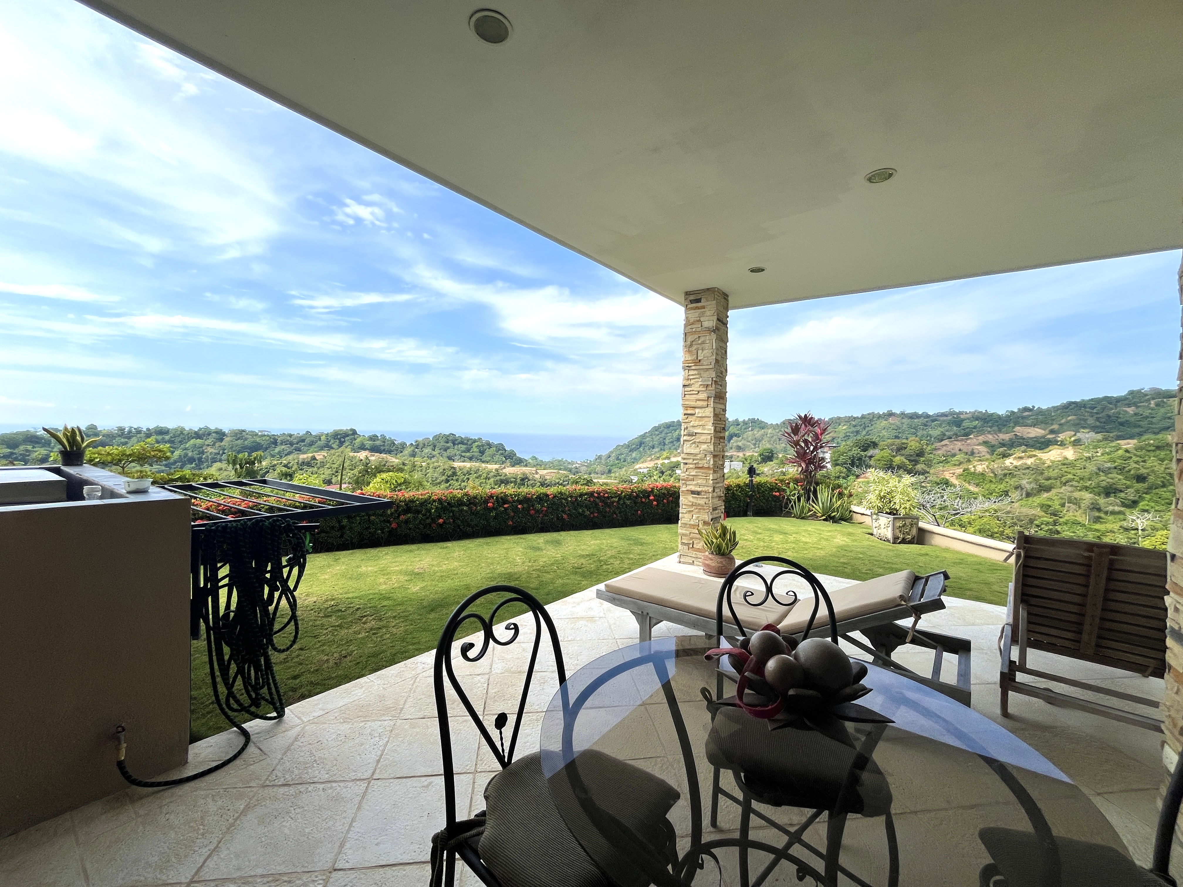 7 bed Single Family Homes For Sale in Playa Hermosa, Puntarenas - thumb 13