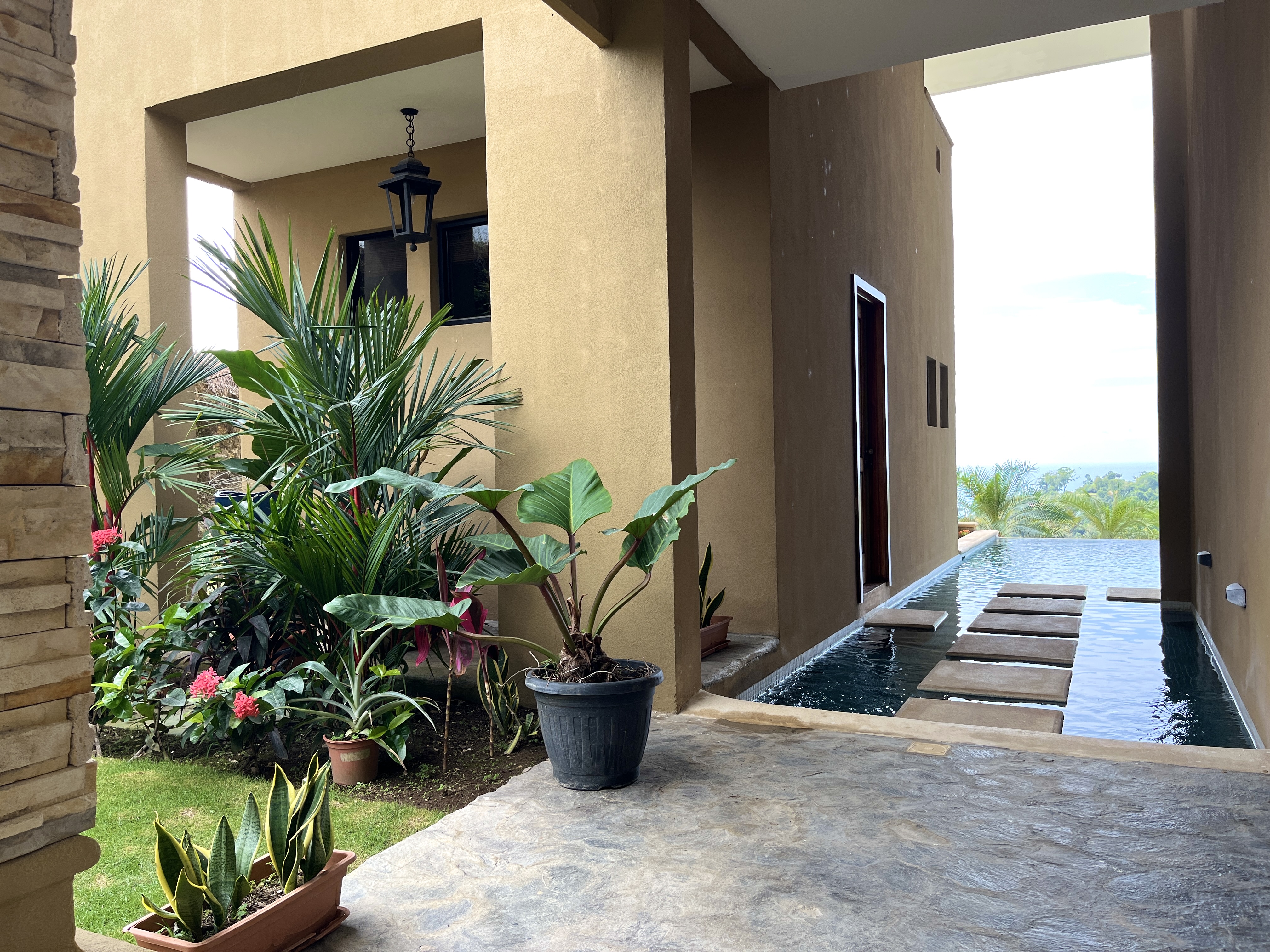 7 bed Single Family Homes For Sale in Playa Hermosa, Puntarenas - thumb 24