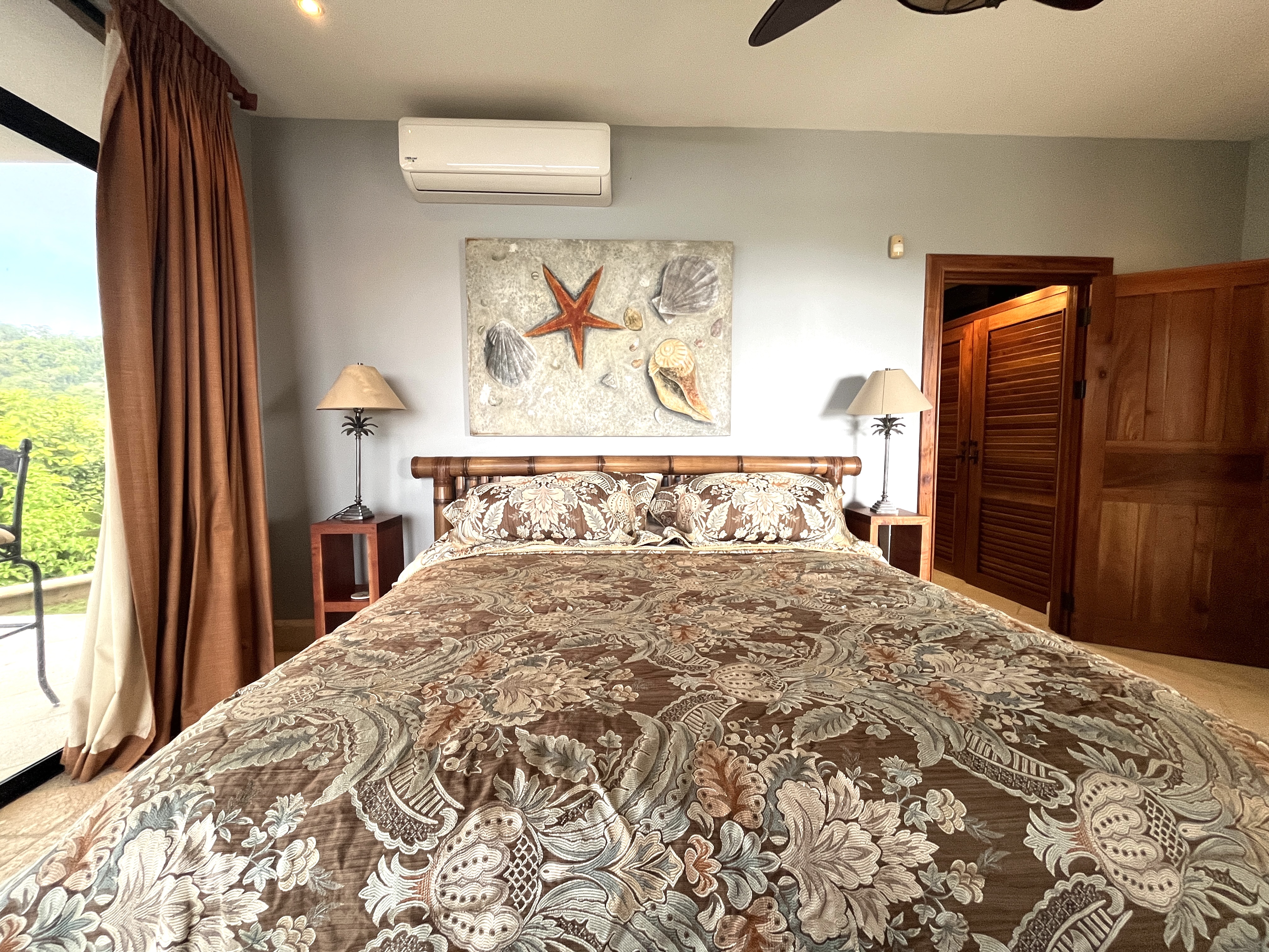 7 bed Single Family Homes For Sale in Playa Hermosa, Puntarenas - thumb 10