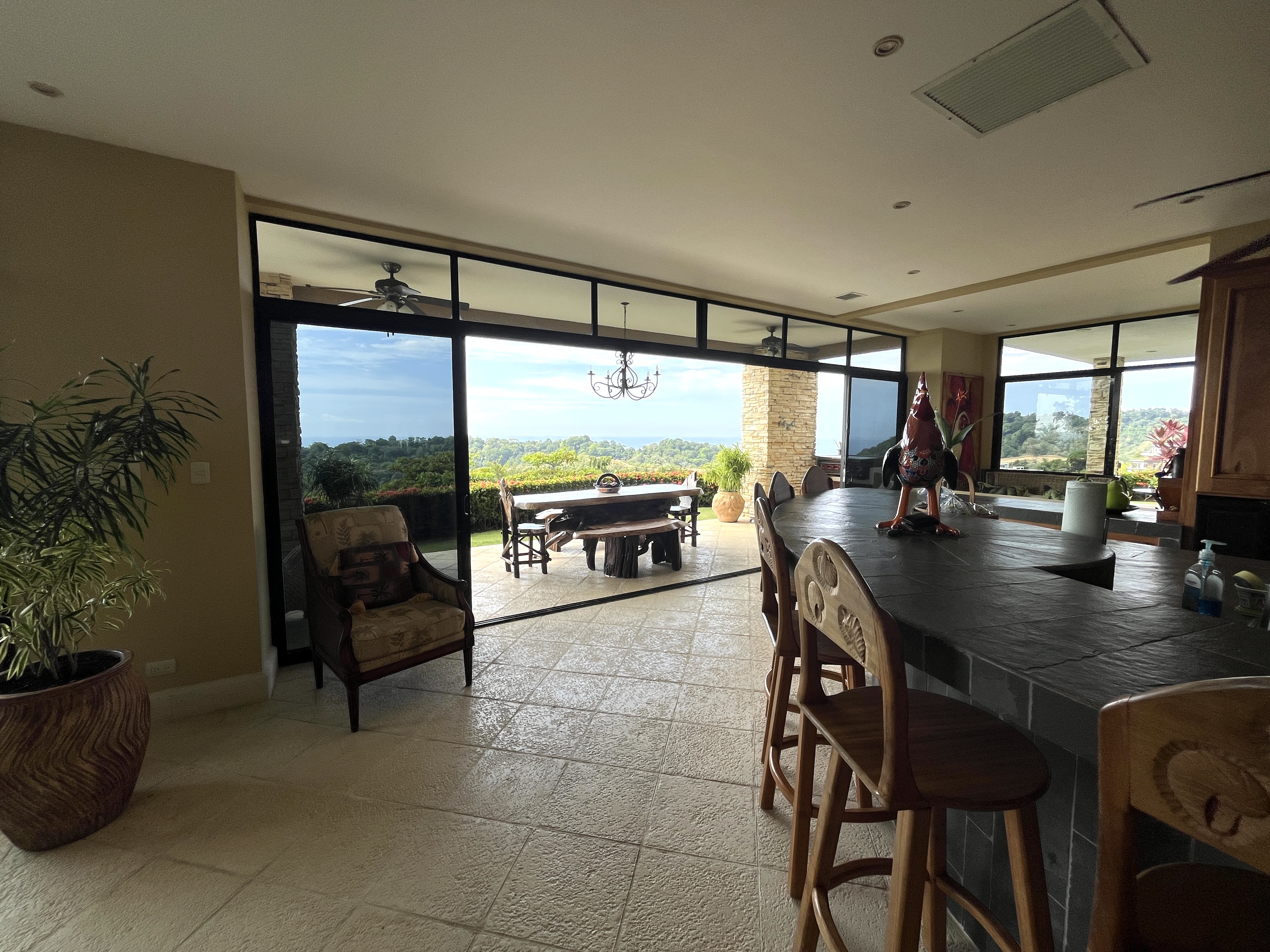 7 bed Single Family Homes For Sale in Playa Hermosa, Puntarenas - thumb 8