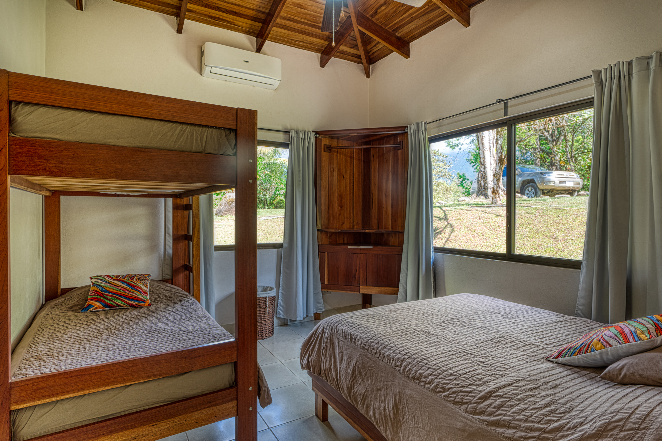 3 bed Single Family Homes For Sale in Ojochal, Puntarenas - thumb 25