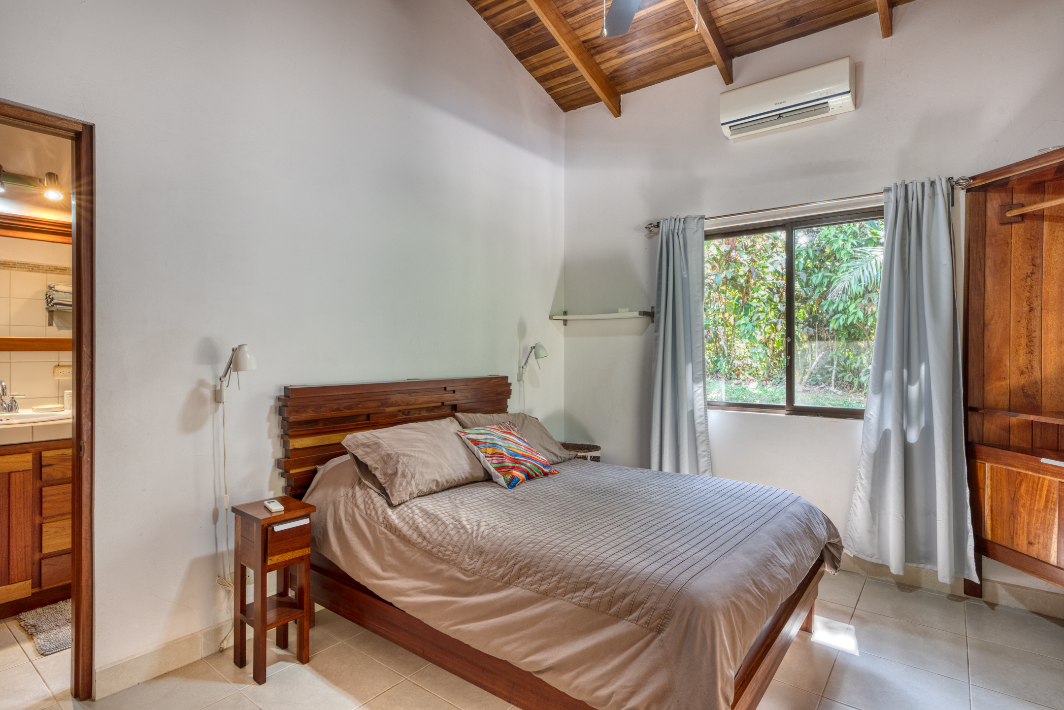 3 bed Single Family Homes For Sale in Ojochal, Puntarenas - thumb 28