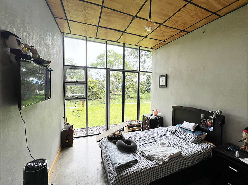 4 bed Single Family Homes For Sale in Ciudad Colon, San Jose - thumb 8