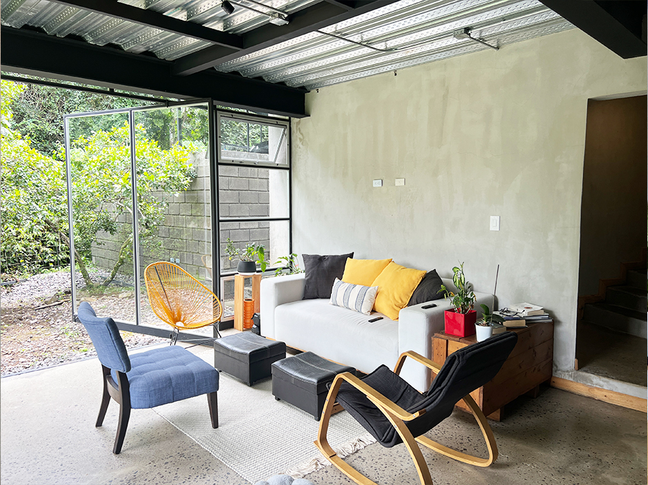 4 bed Single Family Homes For Sale in Ciudad Colon, San Jose - thumb 2