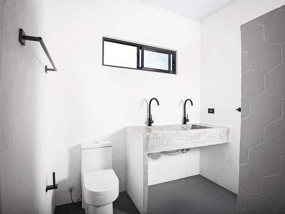 3 bed Single Family Homes For Sale in Ciudad Colon, San Jose - thumb 8