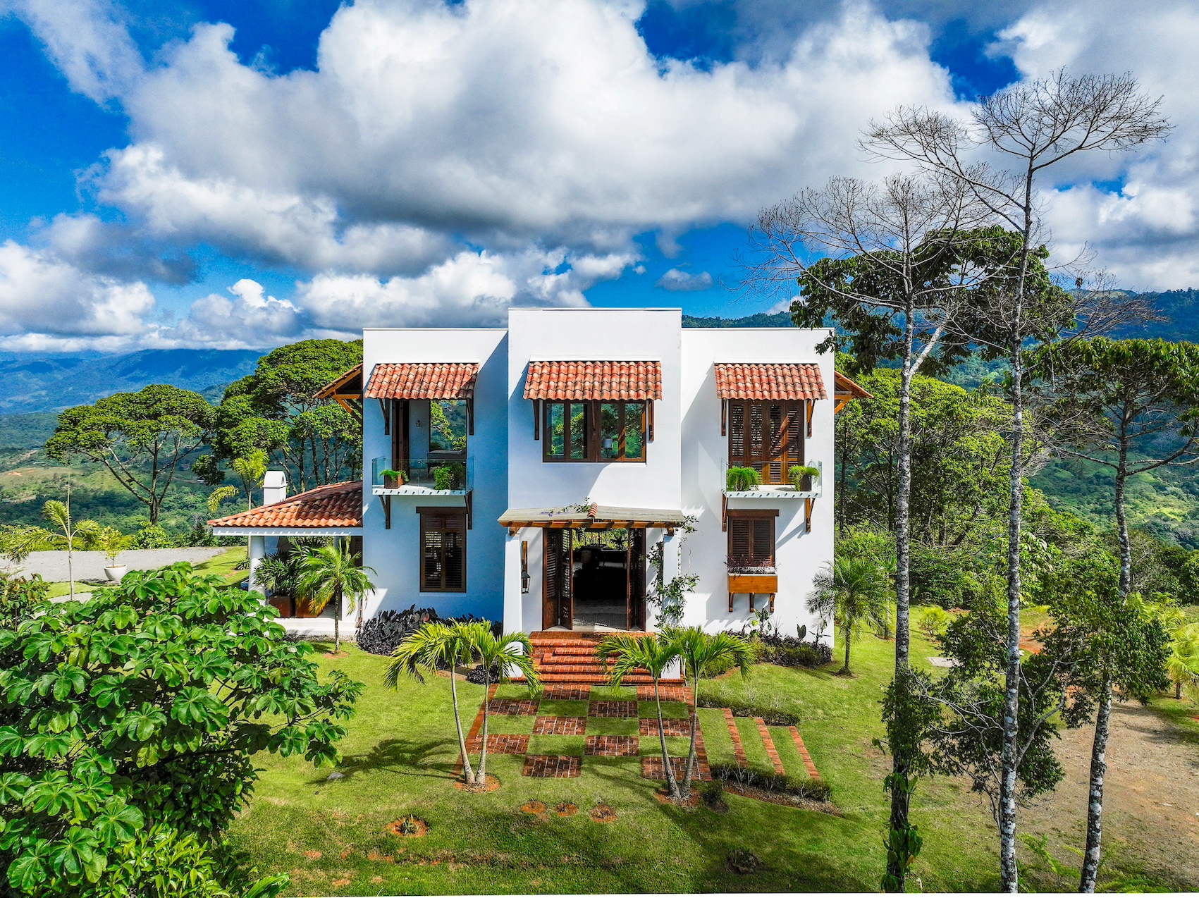 2 bed Single Family Homes For Sale in Dominical, Puntarenas - thumb 4