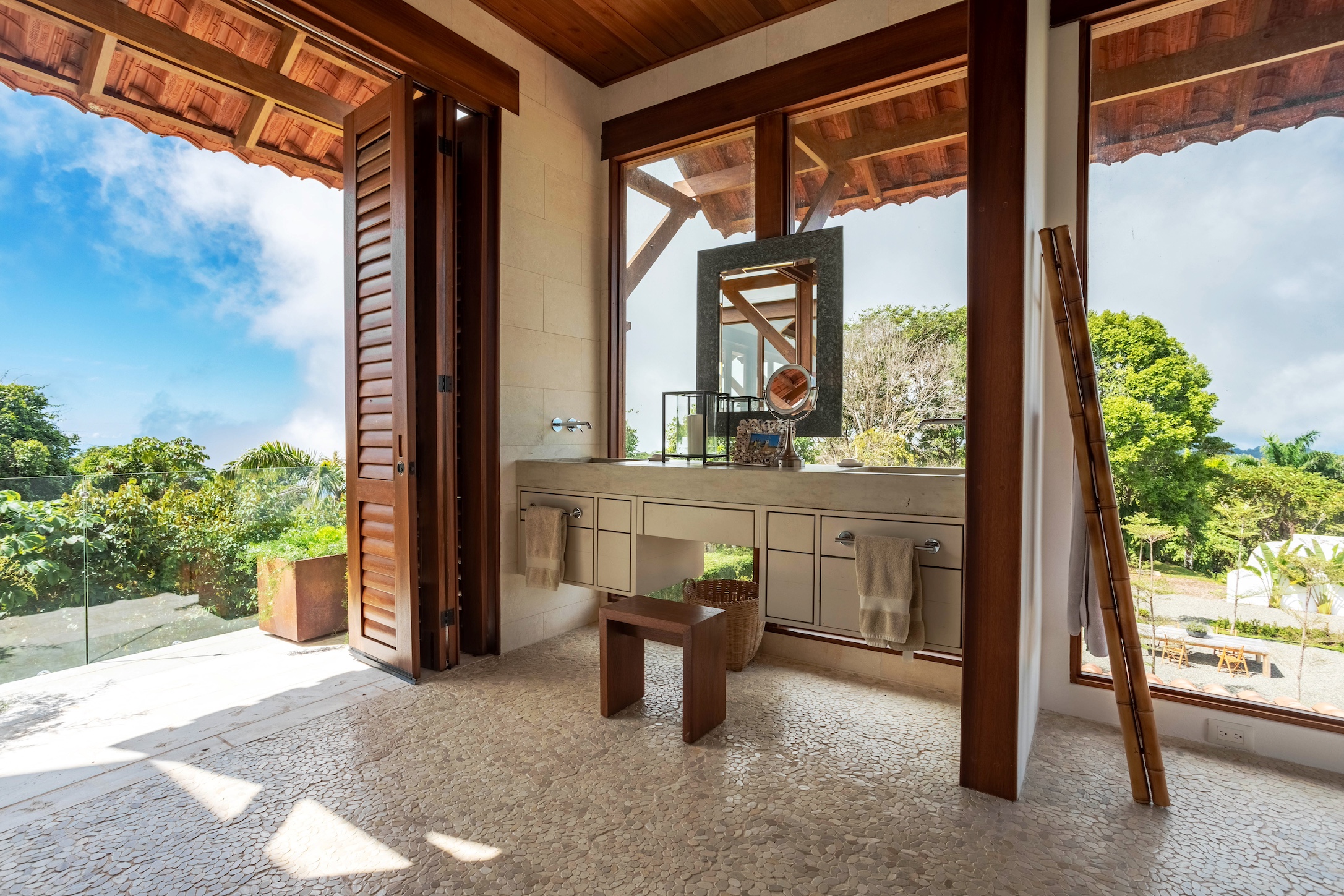 2 bed Single Family Homes For Sale in Dominical, Puntarenas - thumb 27