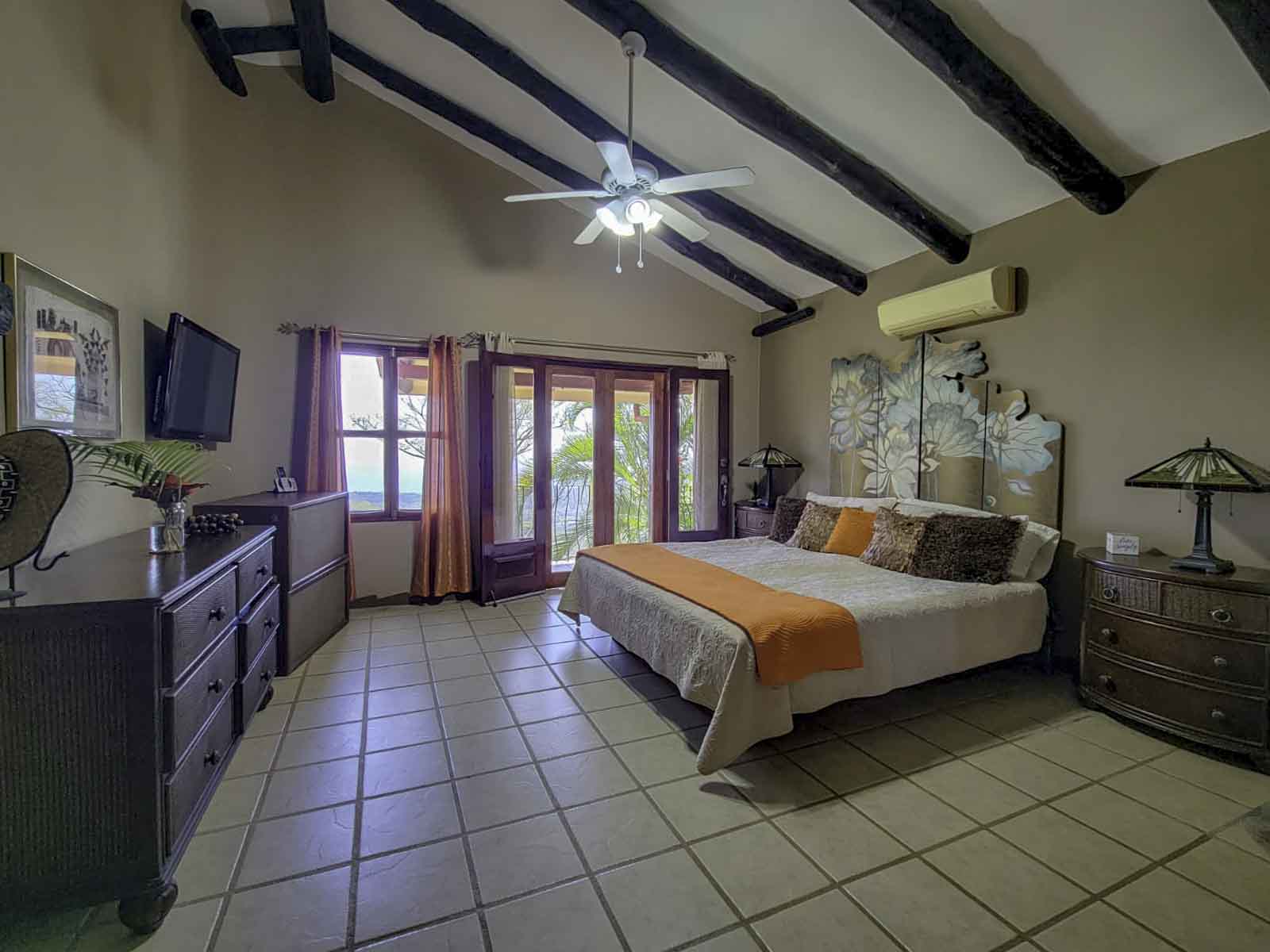 4 bed Single Family Homes For Sale in Playa Carrillo, Guanacaste - thumb 18