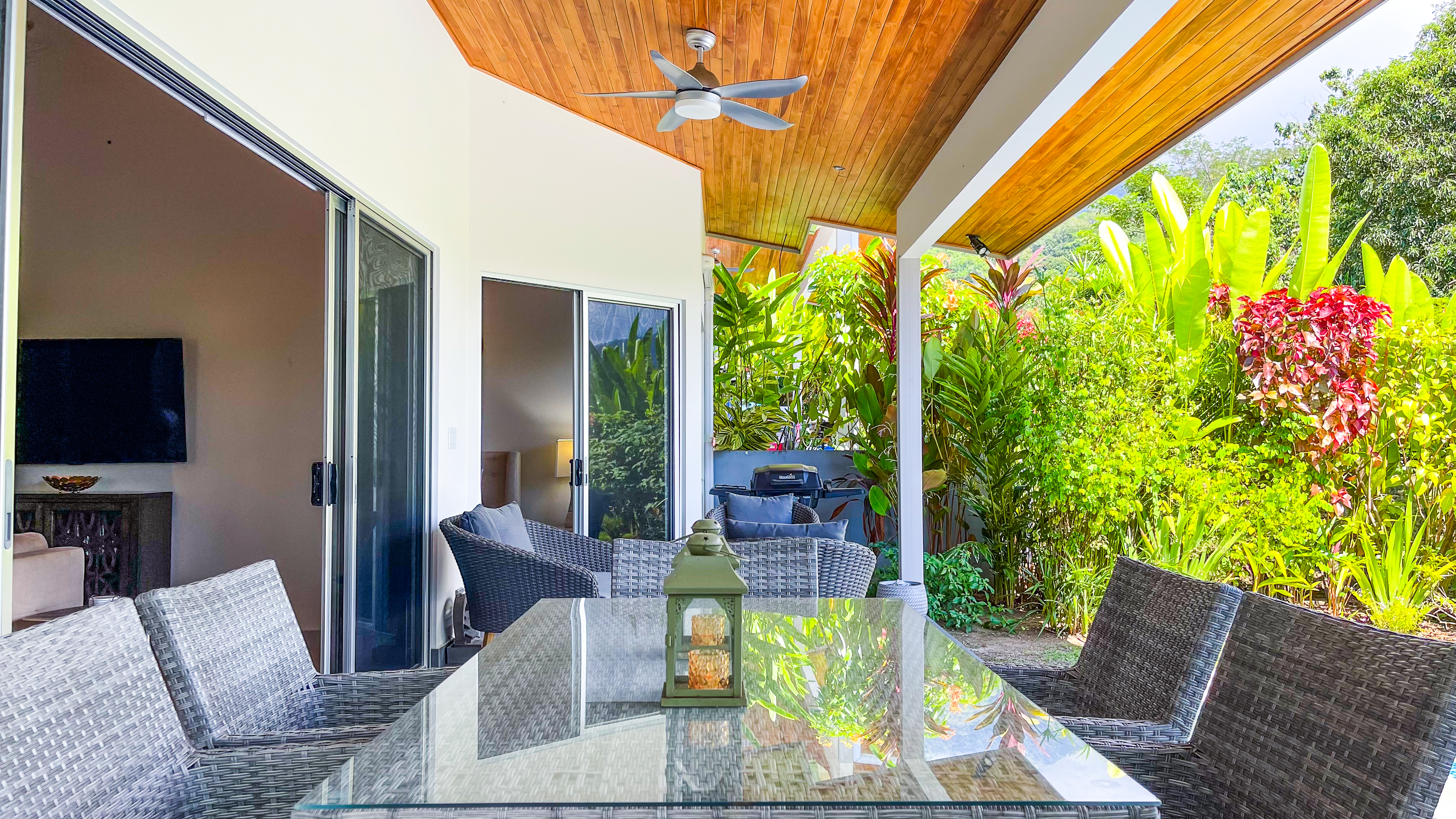 2 bed Single Family Homes For Sale in Ojochal, Puntarenas - thumb 24