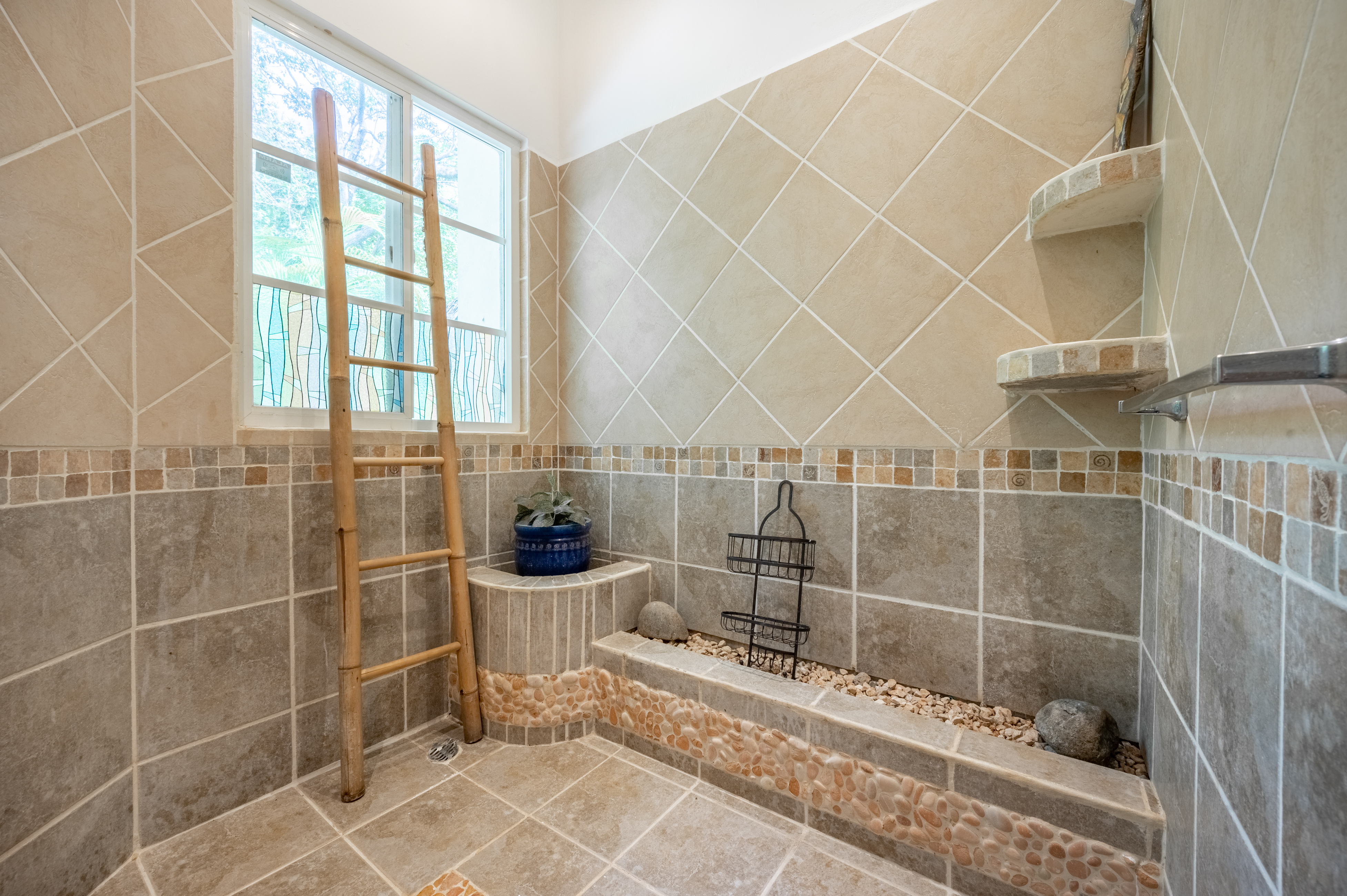 3 bed Single Family Homes For Sale in Tamarindo, Guanacaste - thumb 13