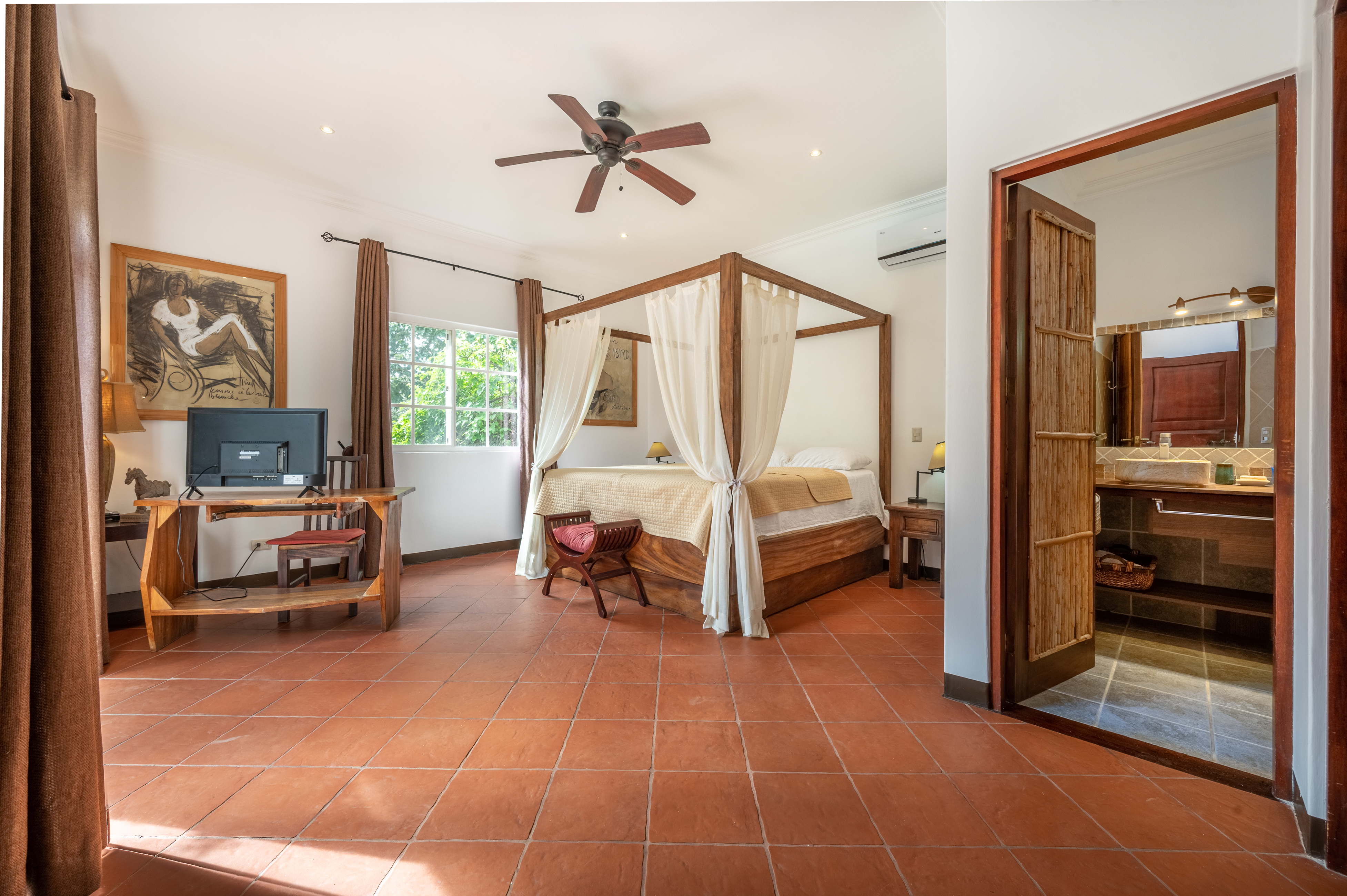 3 bed Single Family Homes For Sale in Tamarindo, Guanacaste - thumb 10