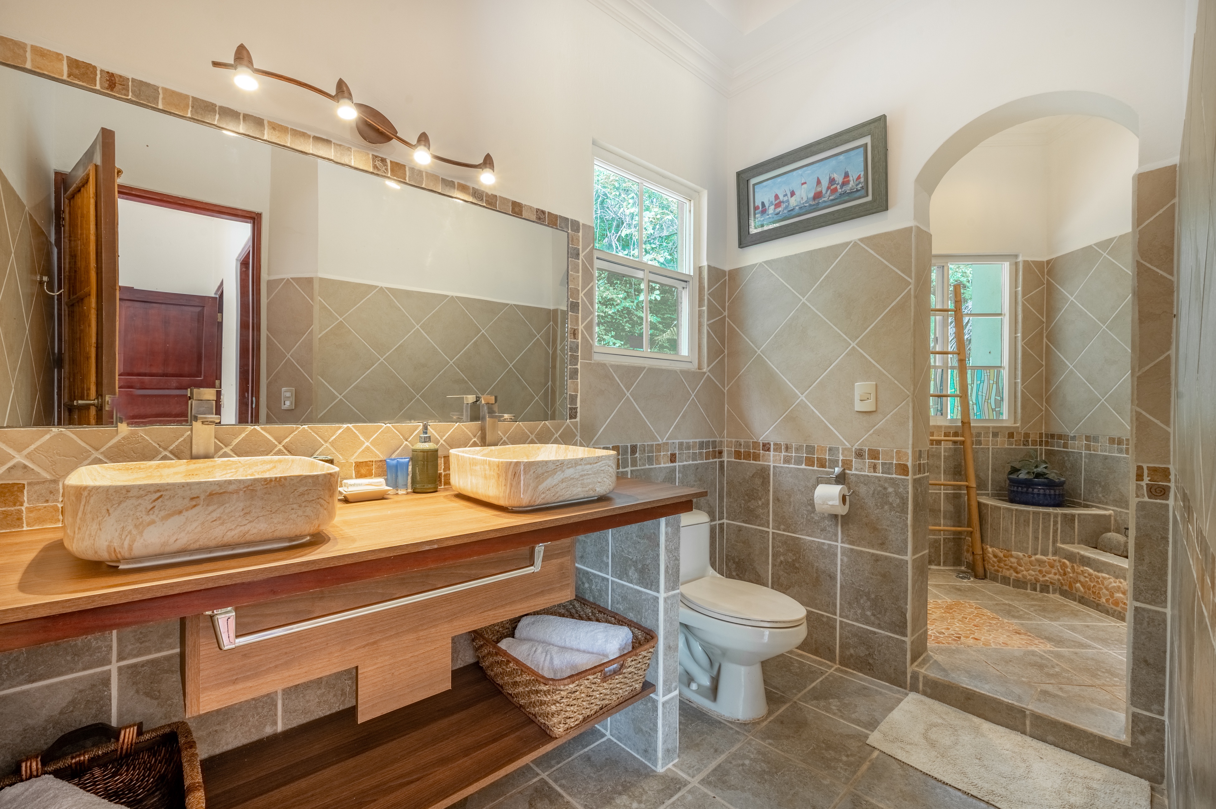 3 bed Single Family Homes For Sale in Tamarindo, Guanacaste - thumb 11