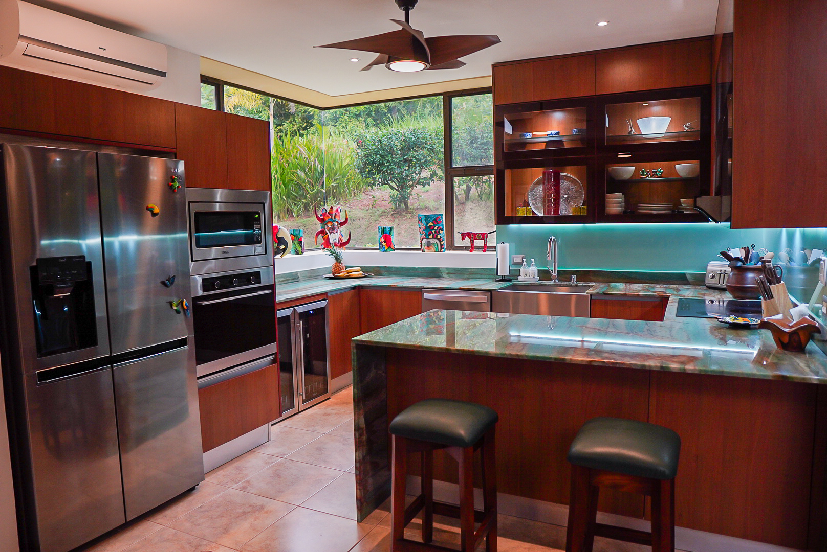 4 bed Single Family Homes For Sale in Esterillos, Puntarenas - thumb 8